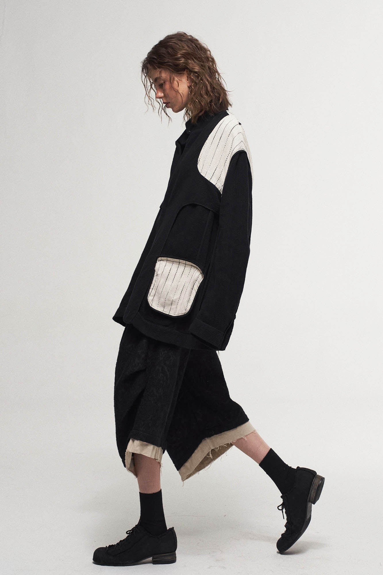 ILNya Nieternite Nifutur Jacquard Layered Raw Edge Balloon Shorts