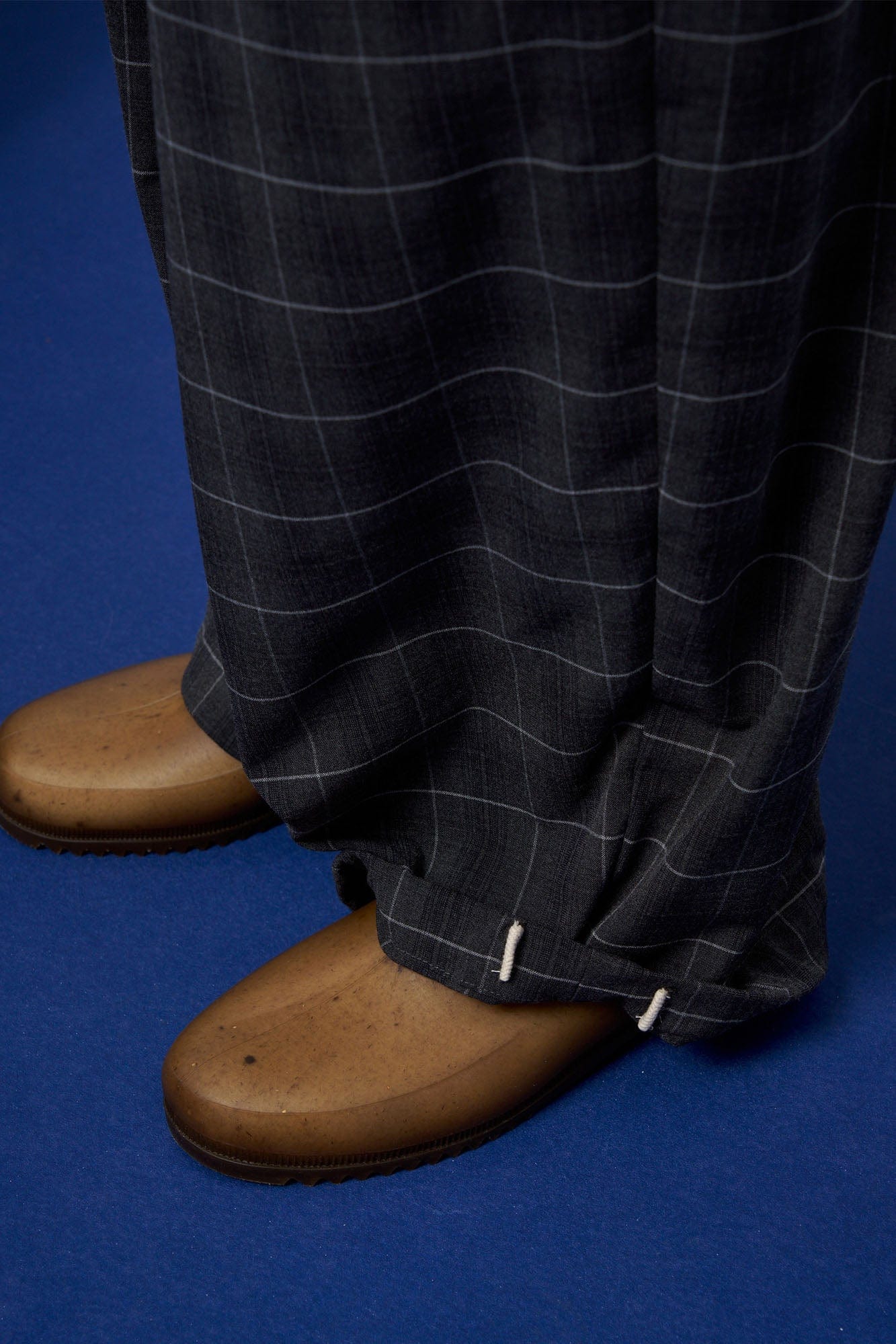 UNLIMITED MOTE Pleated Drawstring Wide-Leg Pants