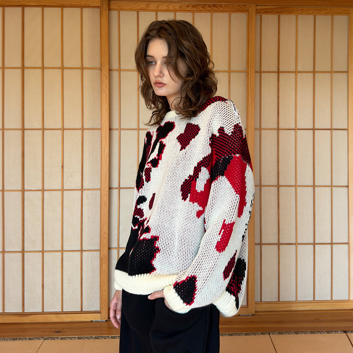 MIICHOUS Annan Lake Abstract Crewneck Sweater
