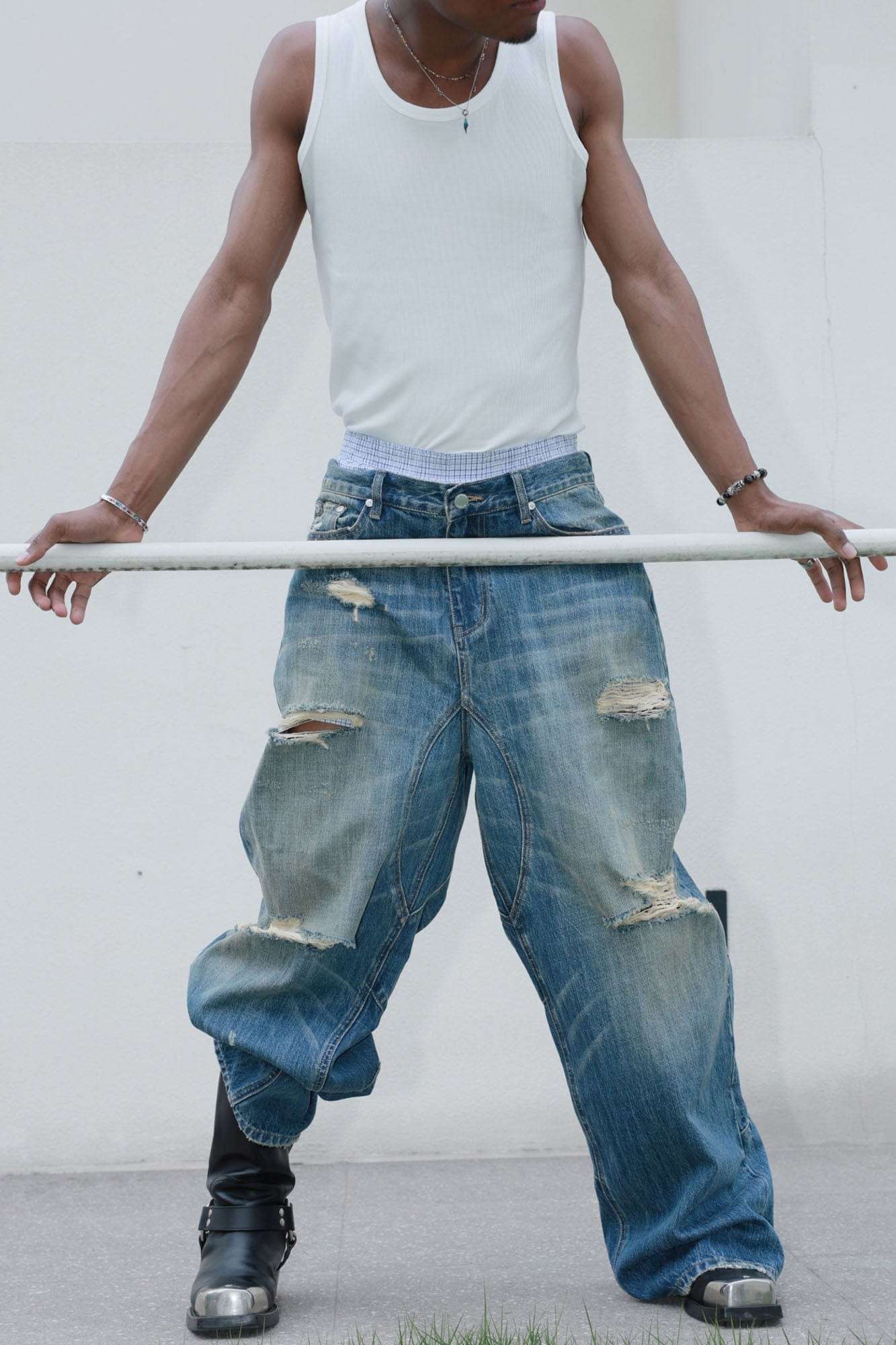 STEEPC Washed Rippled Straight-Leg Jeans