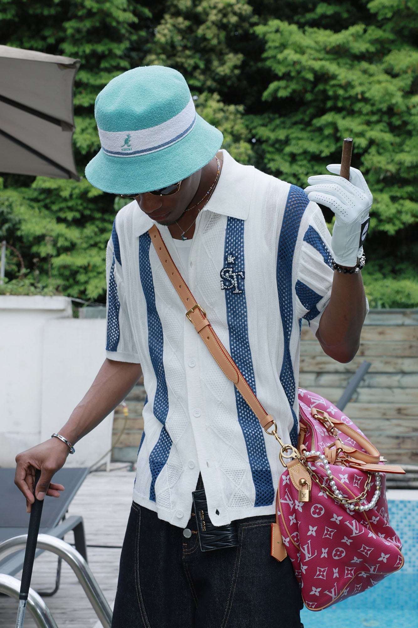 STEEPC Pearl LOGO Patch Striped Knit Half Shirt