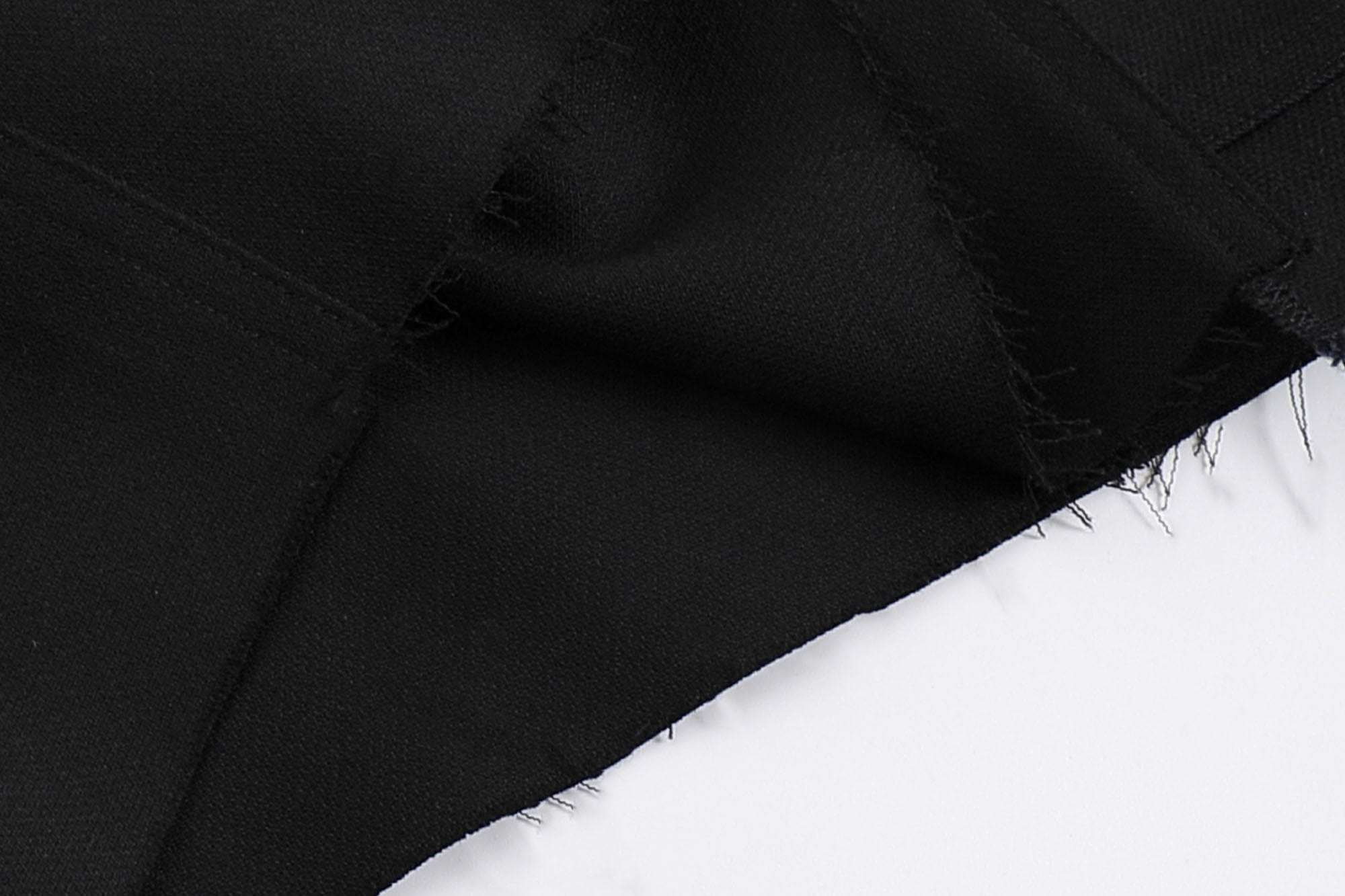 FACEONLAB Retro Pleated Raw-Edge Shorts