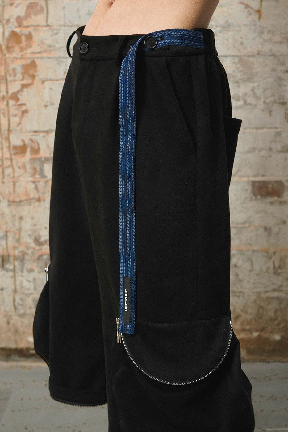 RELABEL Detachable Multimodal Cargo Pants