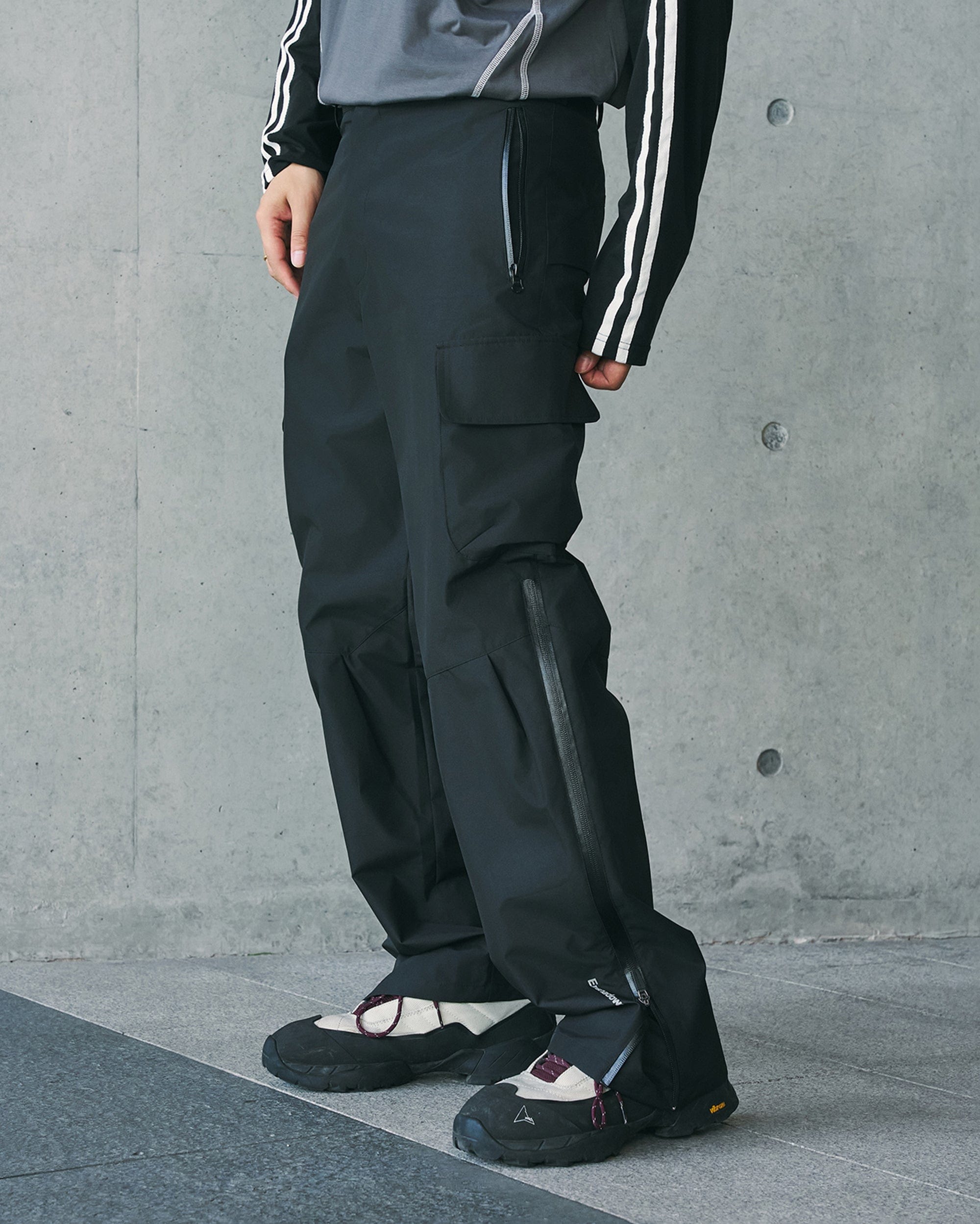ENSHADOWER Waterproof Pleated Spliced Multi-pocket Pants