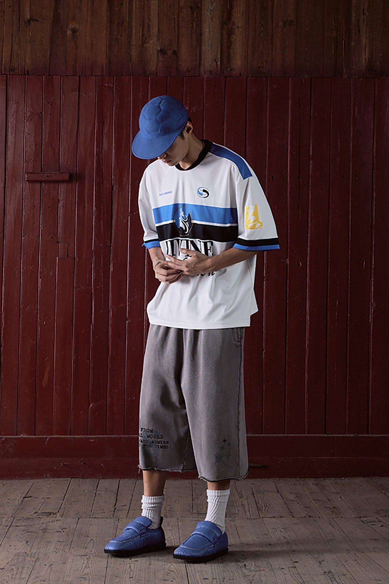IN EXISTENCE NO.21 Contrast Graphic Sports T-Shirt