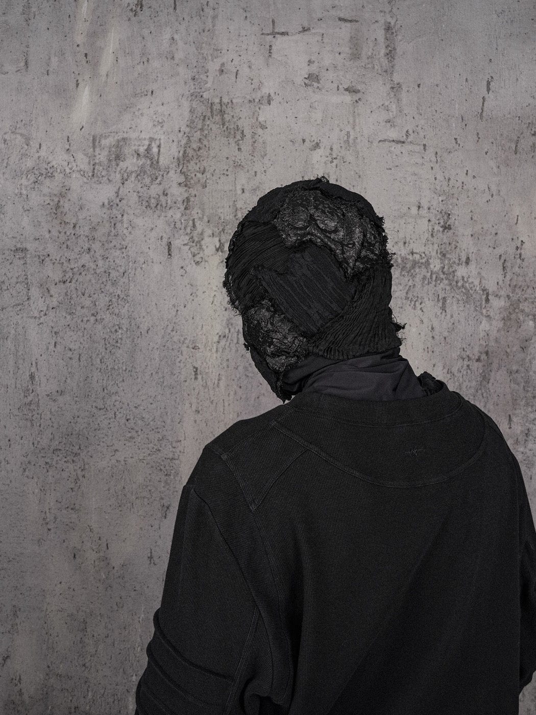 UNDERWATER Distressed Deconstructed Light Sweatshirt Black