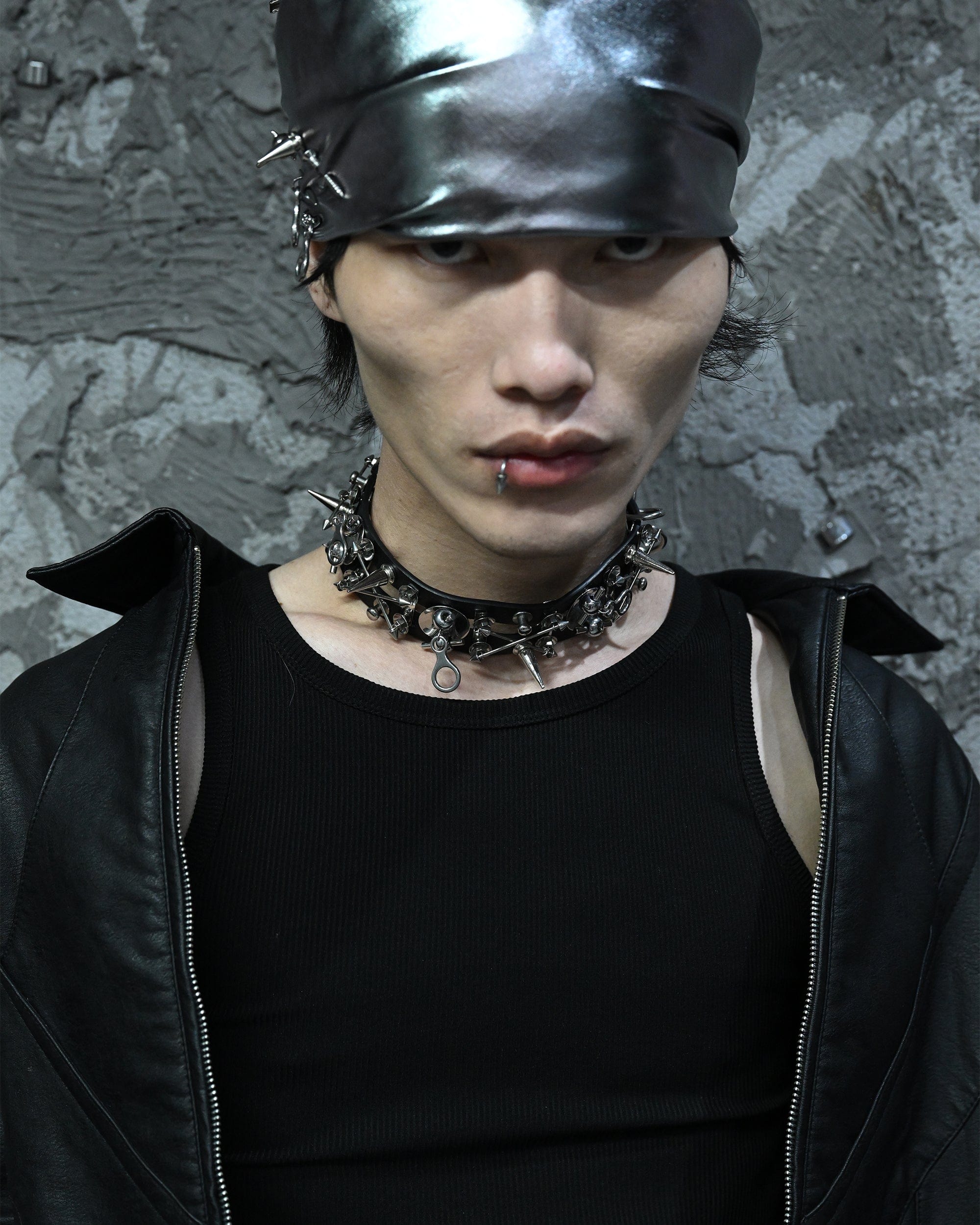ILLUSORY Modern Hunter Rivet PU Choker