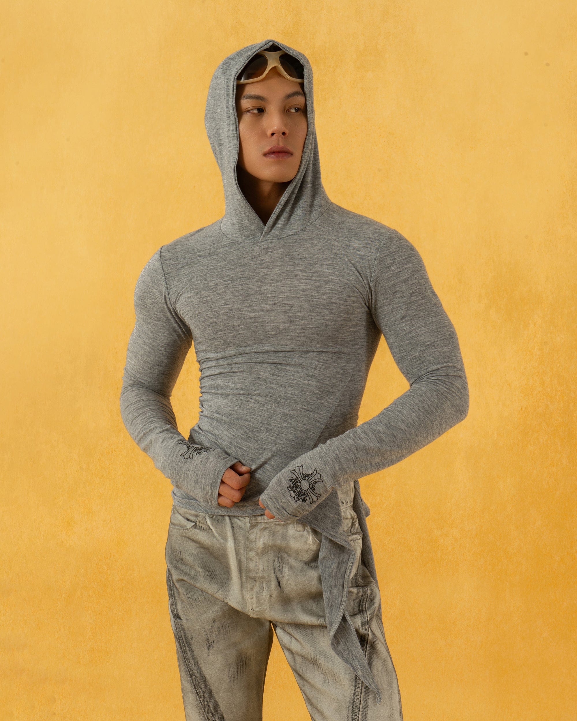 CLP Pleated Slim Fit Hoodie Long-Sleeve T-Shirt