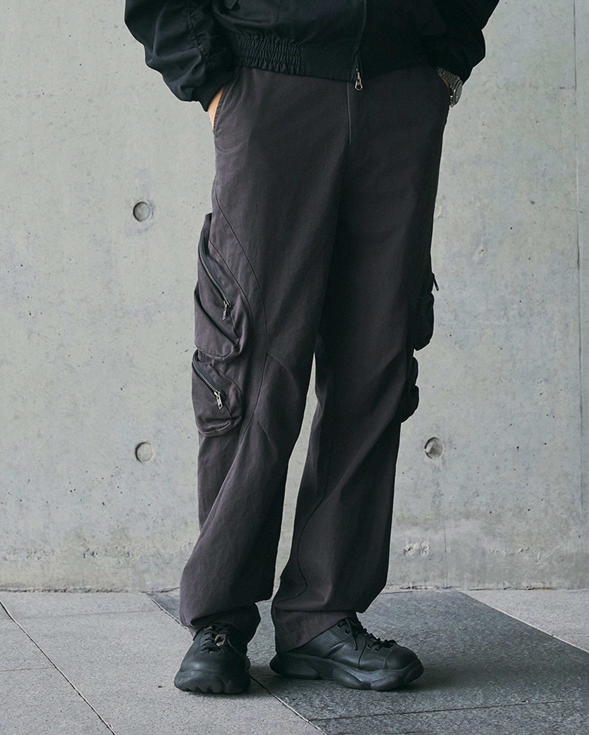 ENSHADOWER Modern Pleated Zipper Tactical Cargo