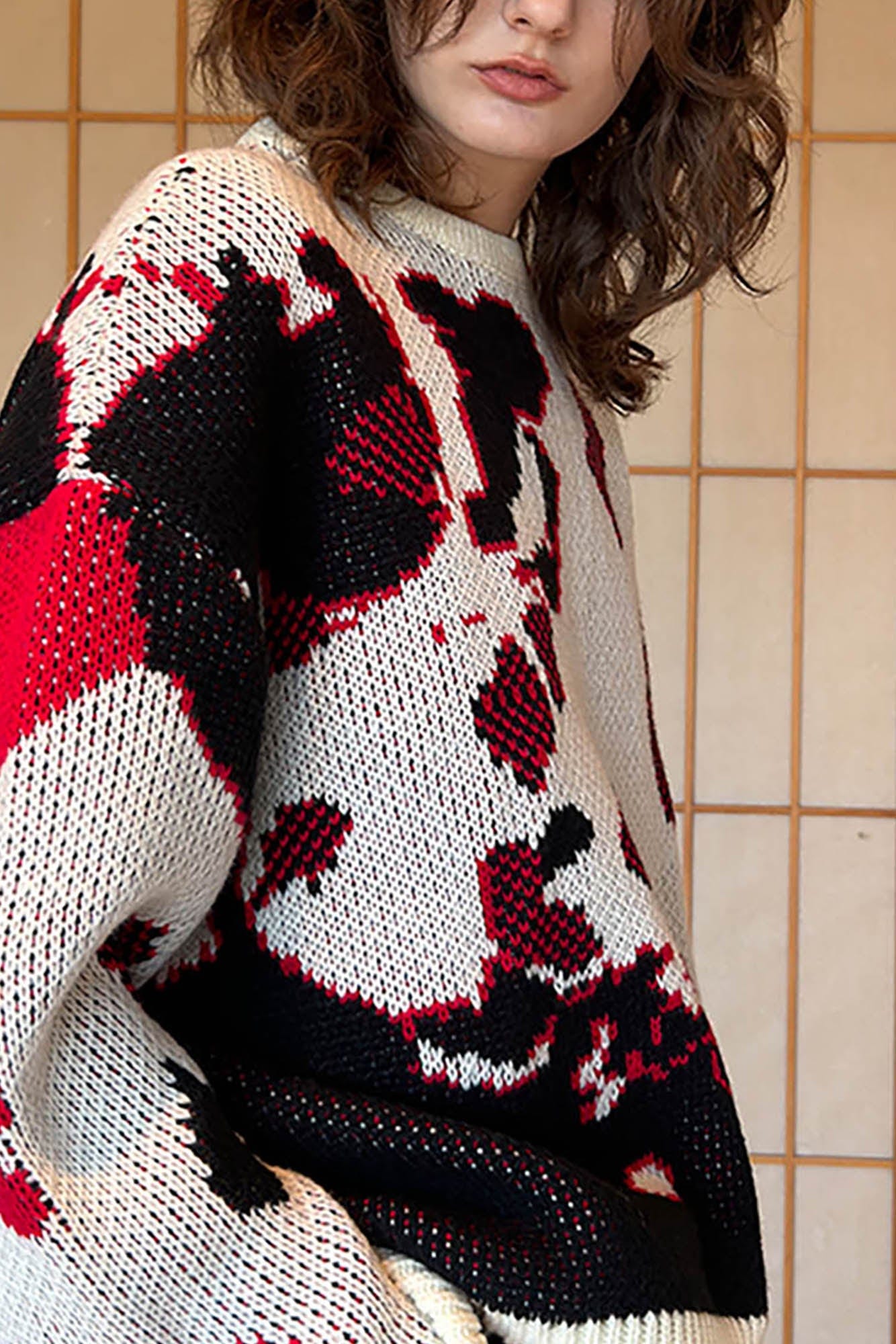 MIICHOUS Annan Lake Abstract Crewneck Sweater
