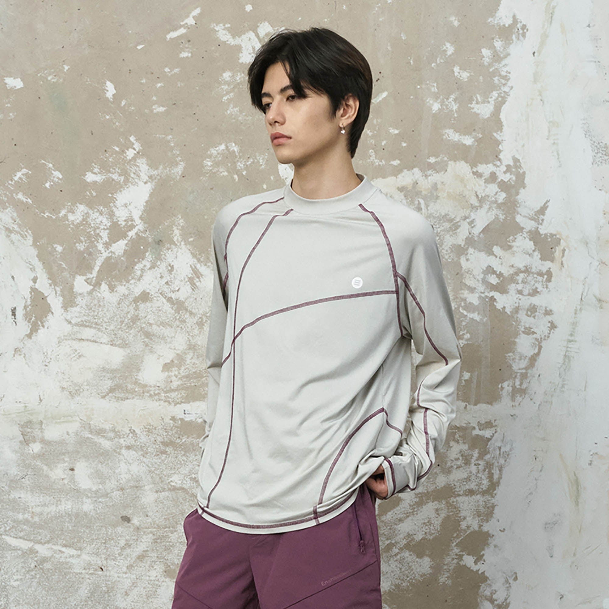 ENSHADOWER Asymmetrical Stitch Quick-Dry Long-Sleeve Tee
