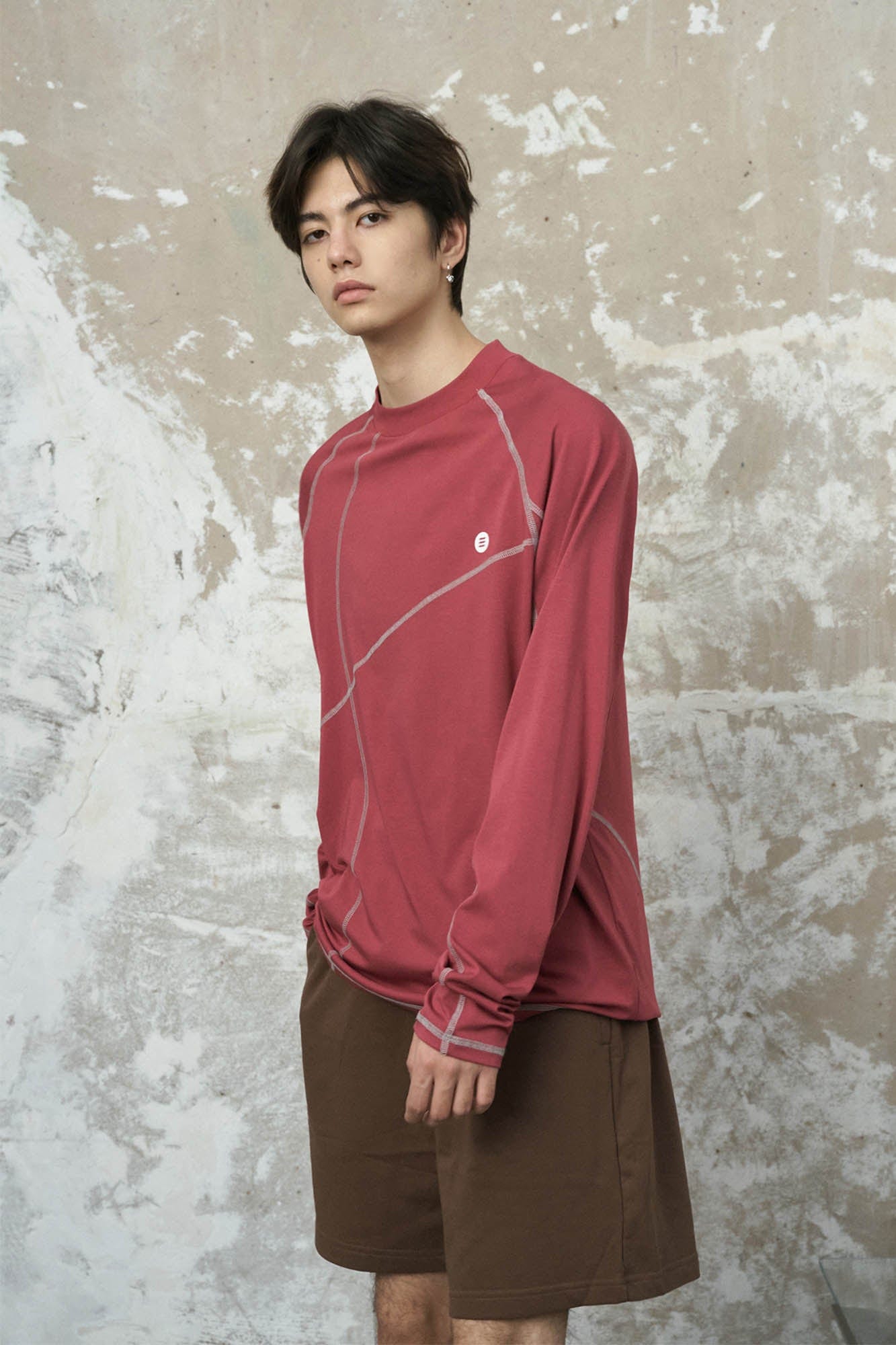 ENSHADOWER Asymmetrical Stitch Quick-Dry Long-Sleeve Tee
