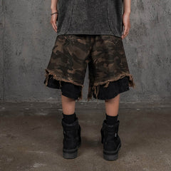 UNDERWATER Double-Layered Ripped Black Shorts Camo