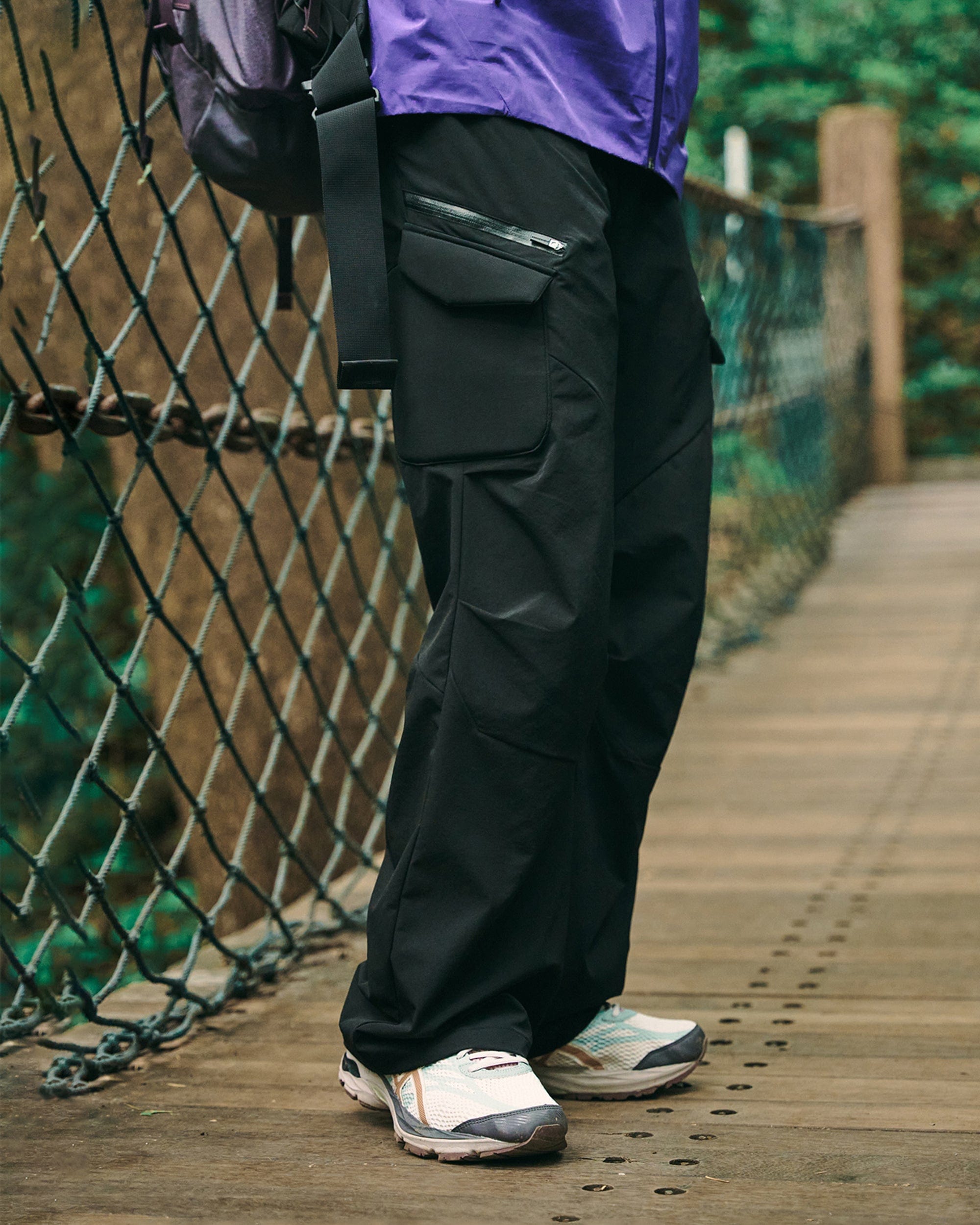 ENSHADOWER Waterproof Pleated Foam Pocket Hiking Pants