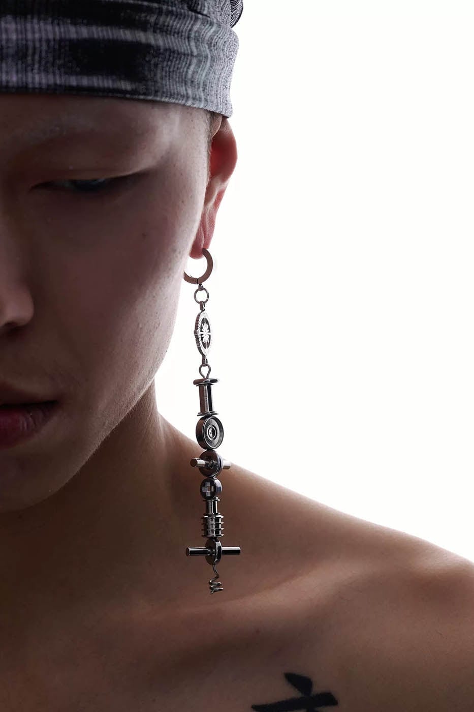 ILLUSORY The Mech Earings / Ear Clips