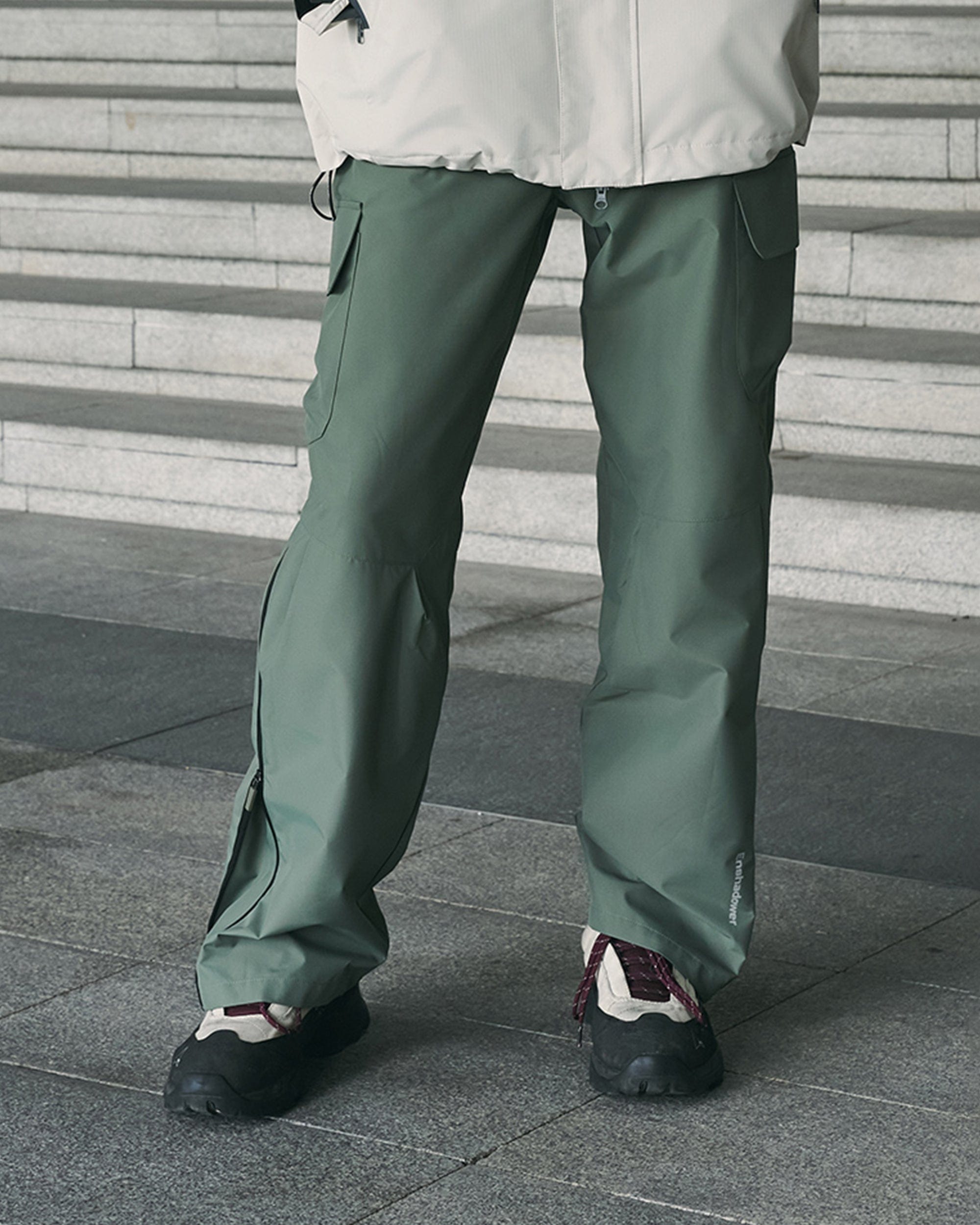 ENSHADOWER Waterproof Pleated Spliced Multi-pocket Pants