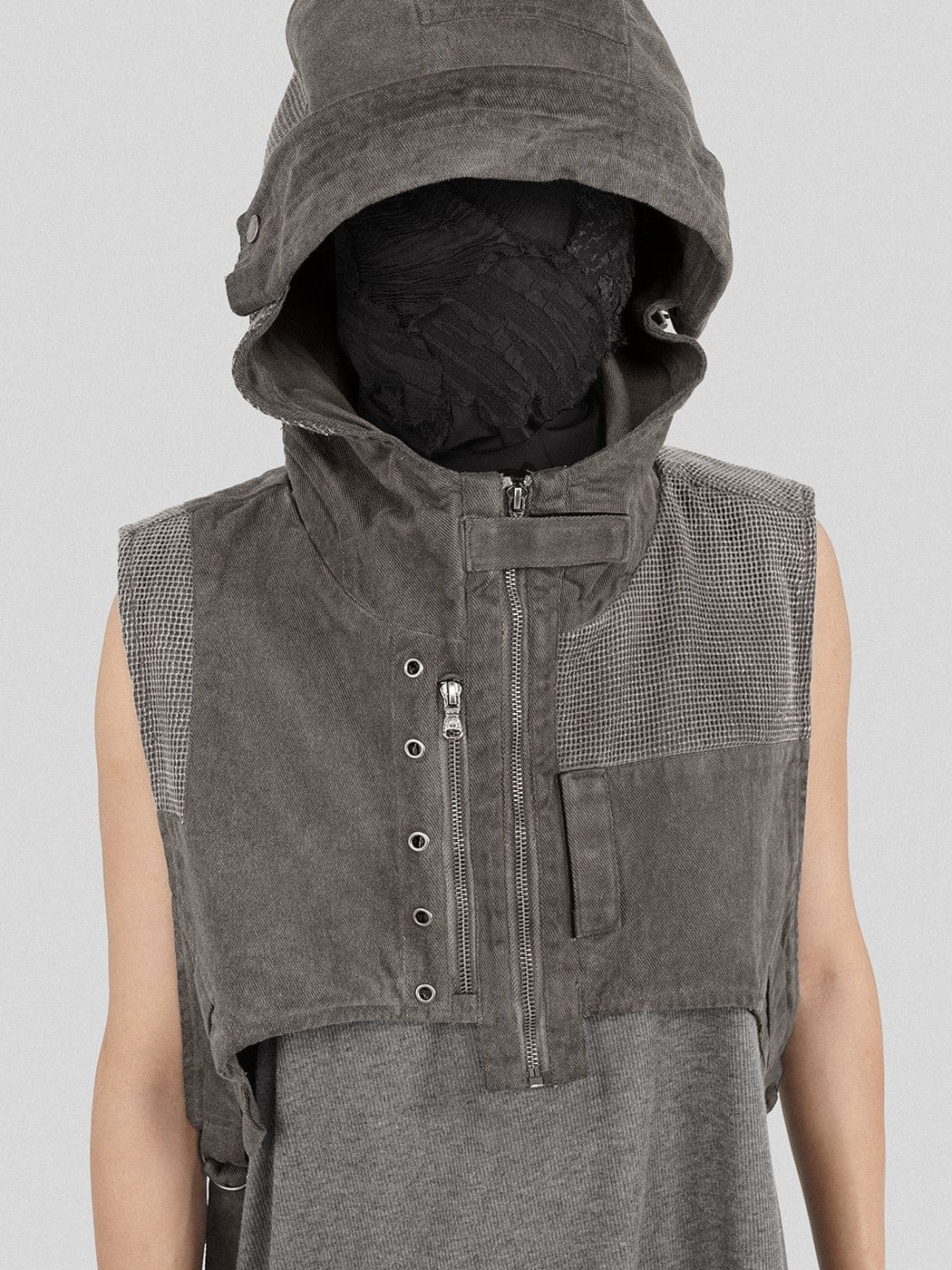 UNDERWATER Scavenger Hooded Vest
