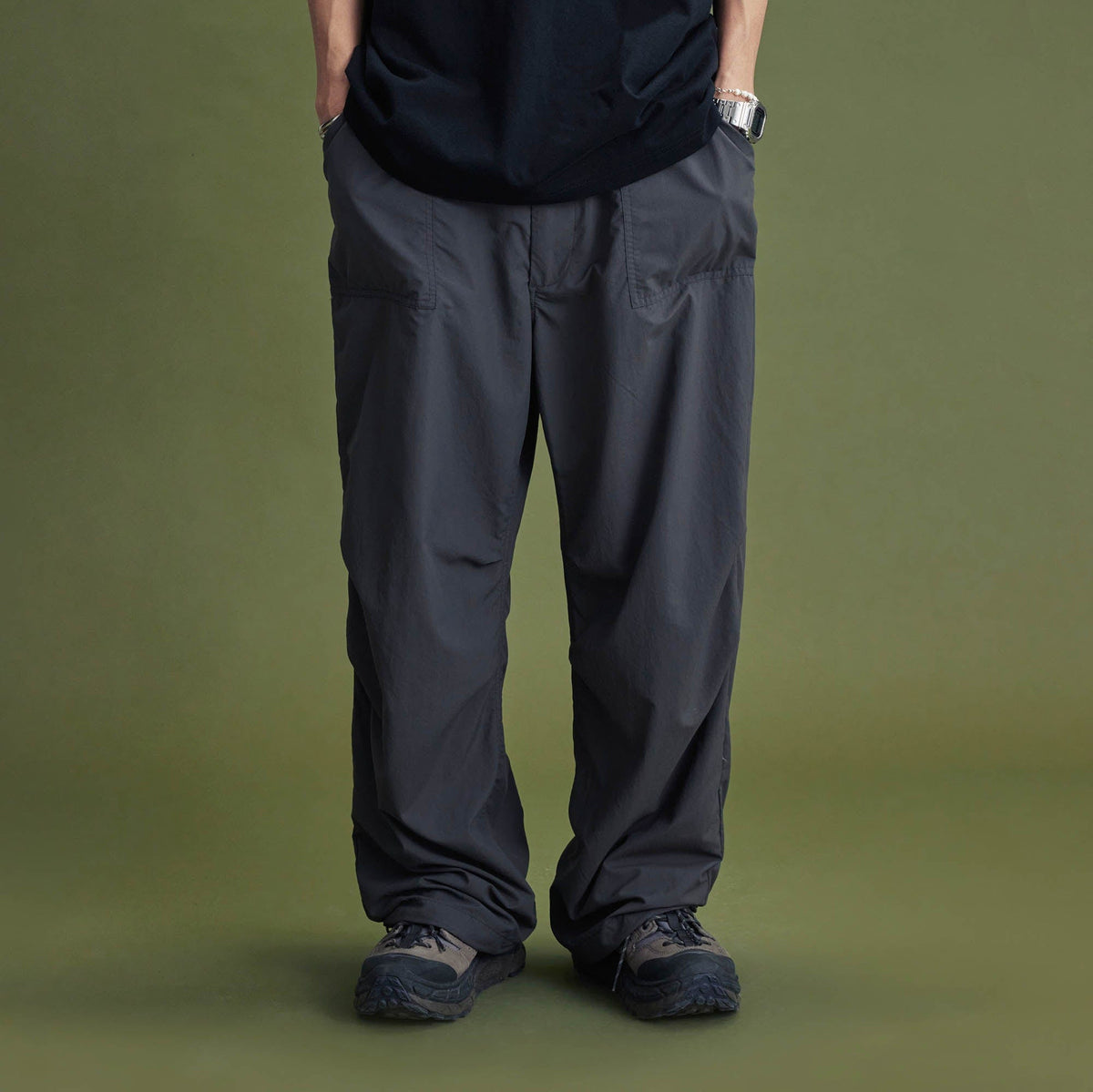 BANANA CLUB Quick-Dry Crinkled Wide-Leg Stretch Pants