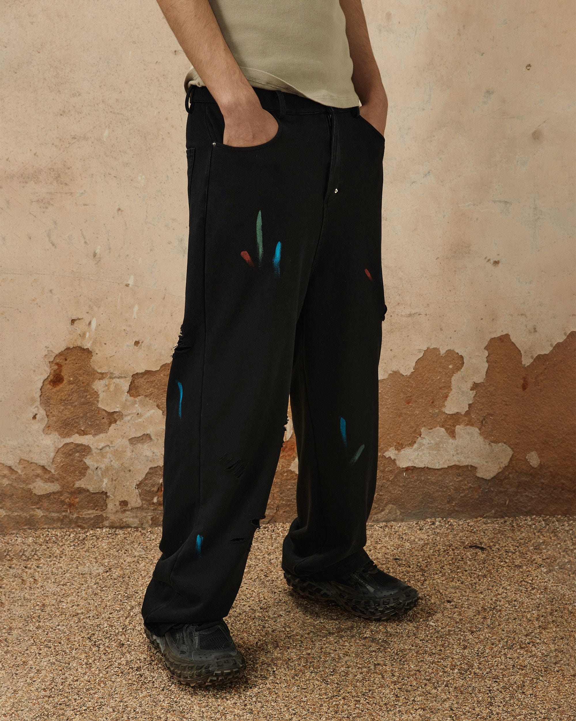 OVDY Classic Paint-Splattered Ripped Pants