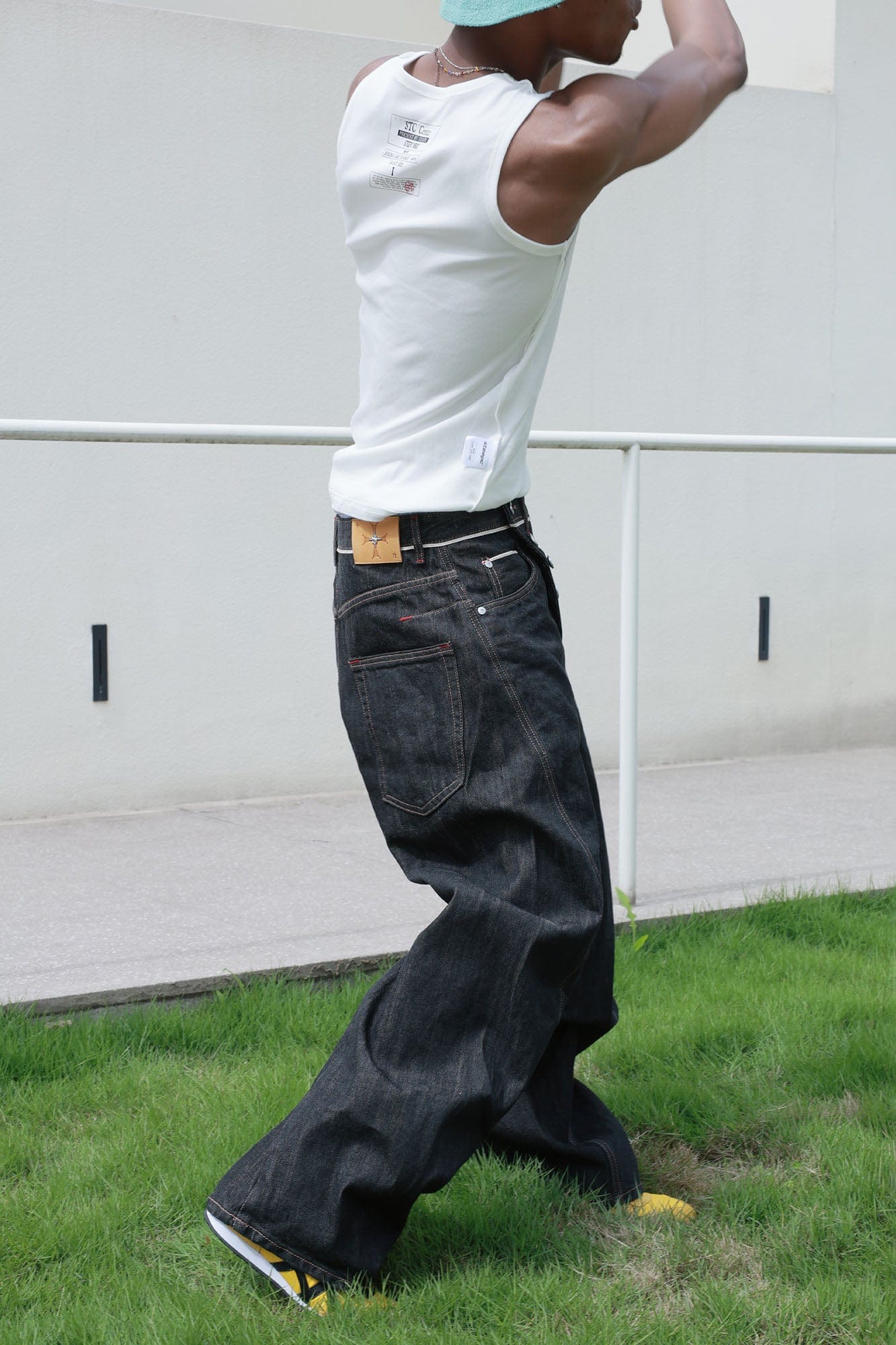 STEEPC Asymmetric Fly Selvedge Curved Raw Jeans