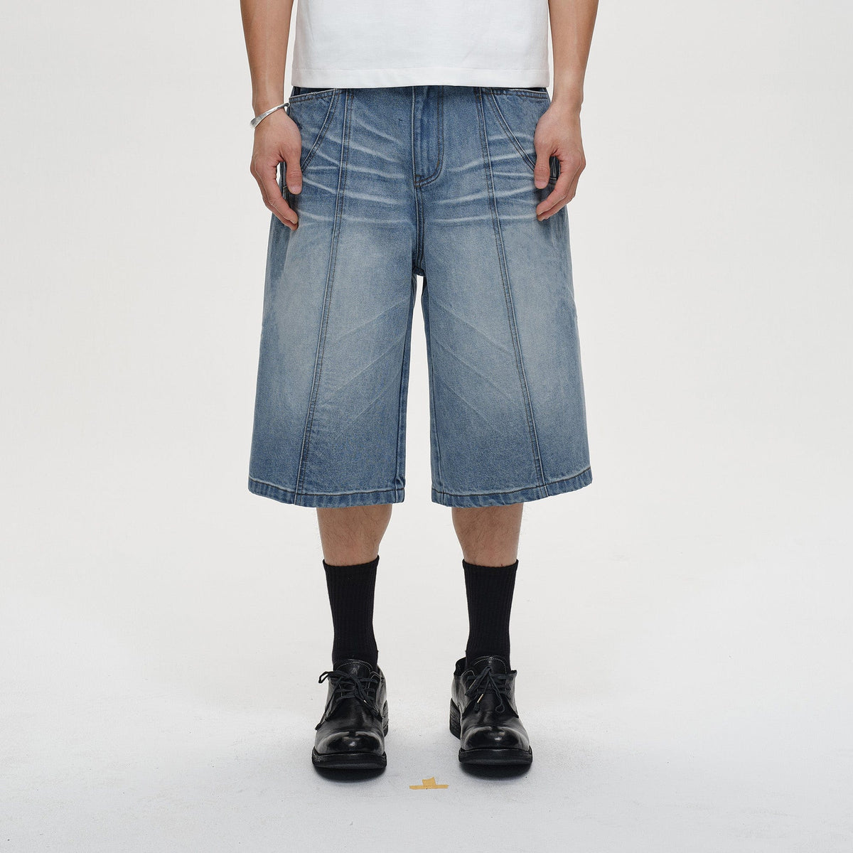 CATSSTAC Whisker-Wash Middle-Spliced Wide-Leg Shorts