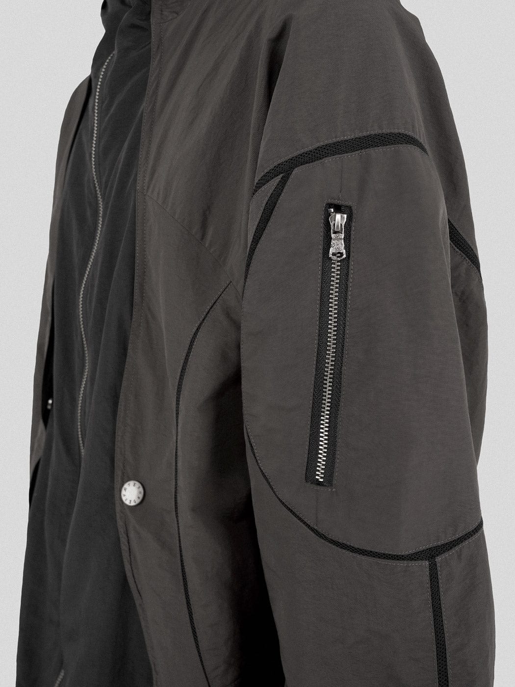 UNDERWATER Wasteland Deconstructed Windbreaker