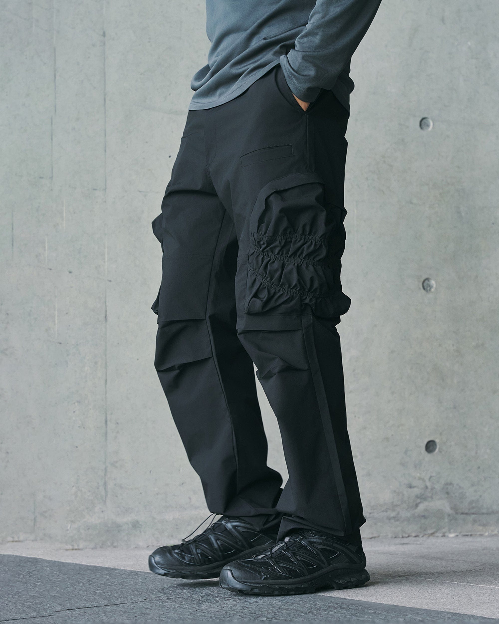 ENSHADOWER Modern Pleated Pocket Ourdoor Pants