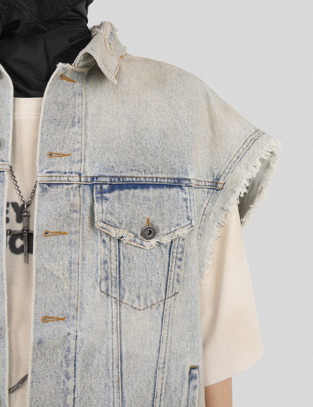 UNDERWATER Raw Edge Washed Denim Vest