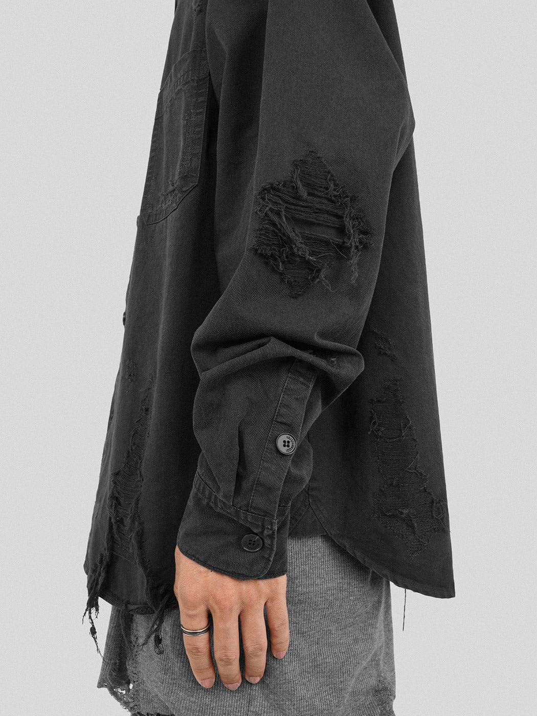 UNDERWATER Ripped Overshirt Black