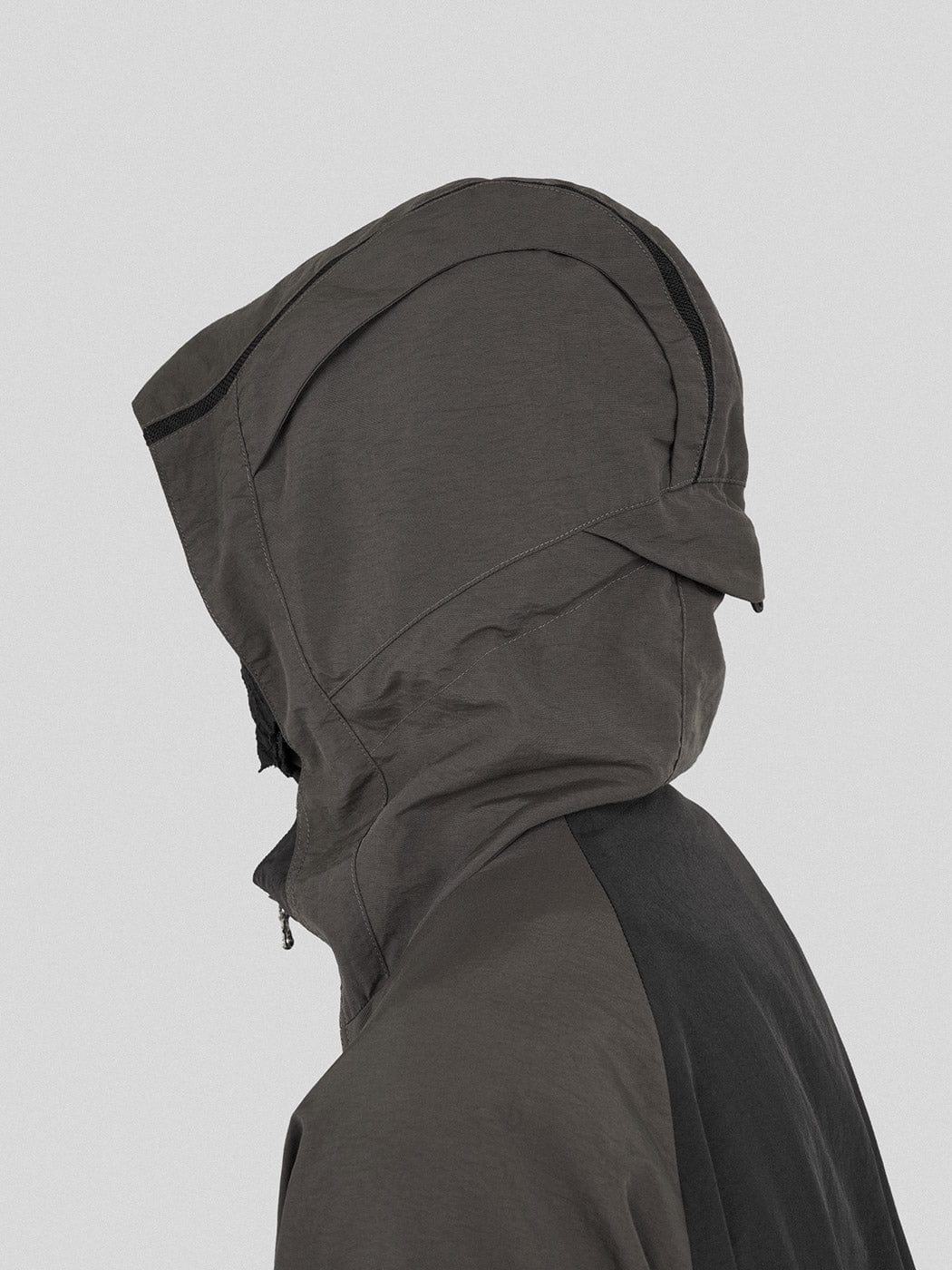 UNDERWATER Wasteland Deconstructed Windbreaker