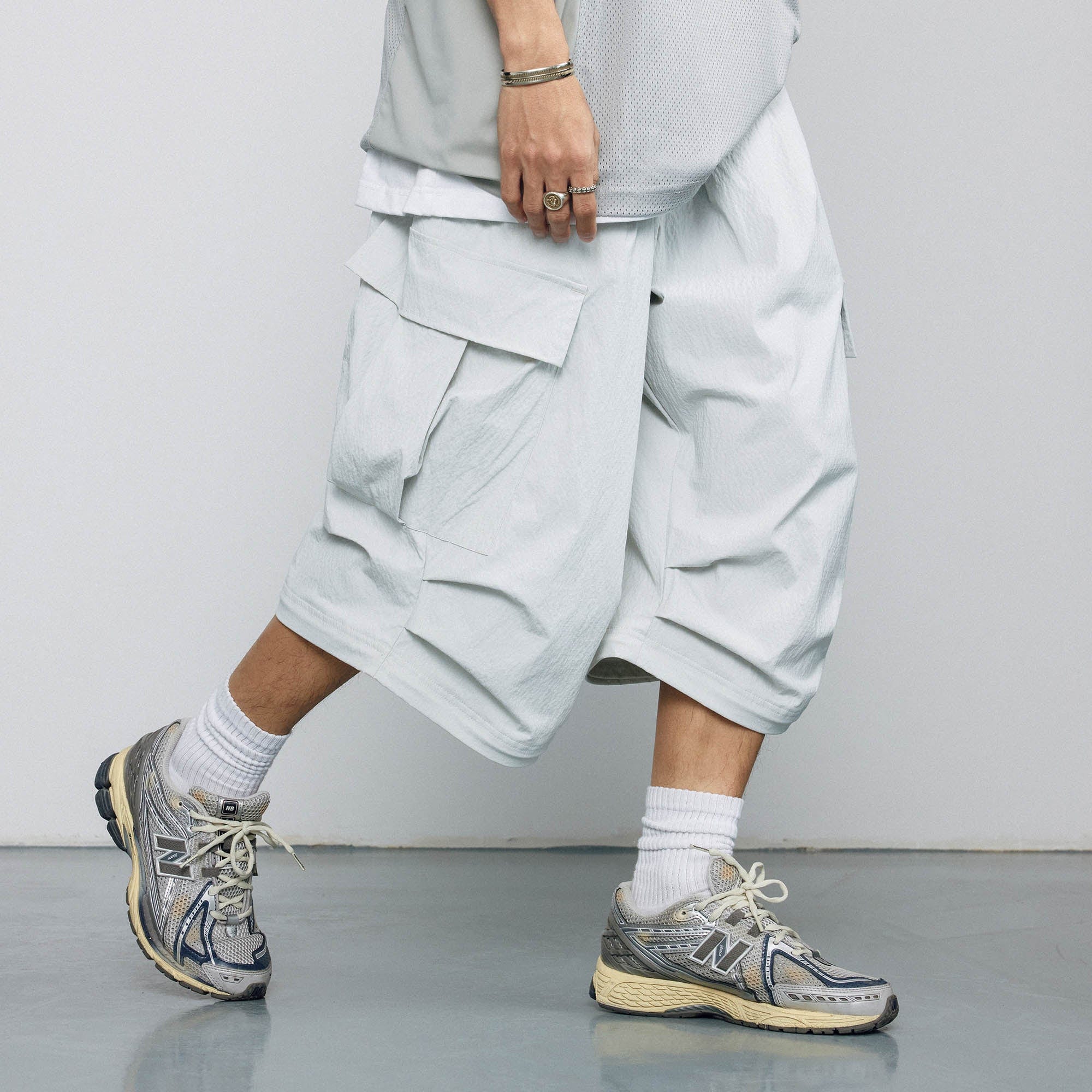 BANANA CLUB Crinkled Multi-Pocket Detachable Cargo Pants