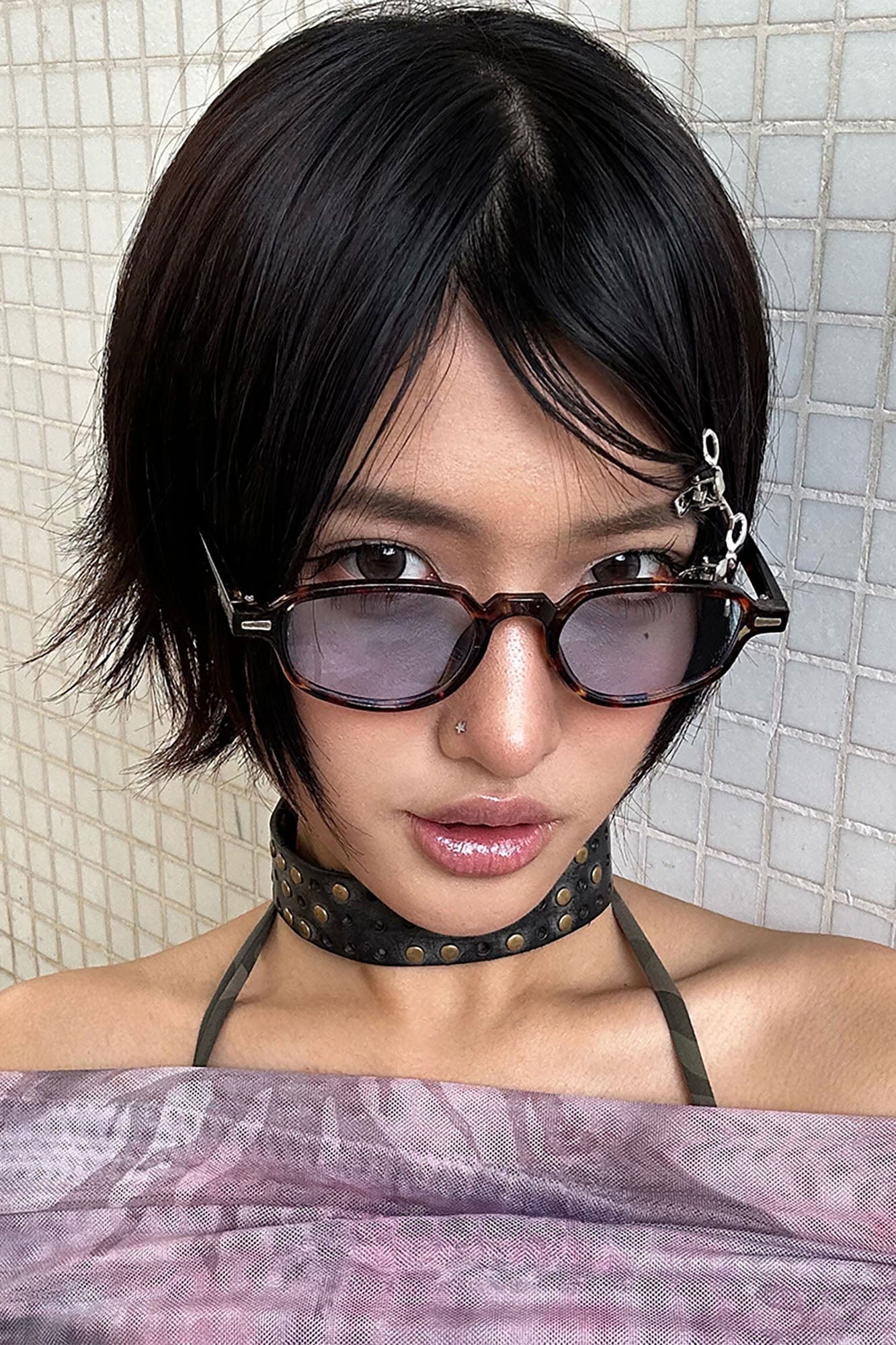 DAMAGE ASIA Gradient Lens Irregular Frame Sunglasses