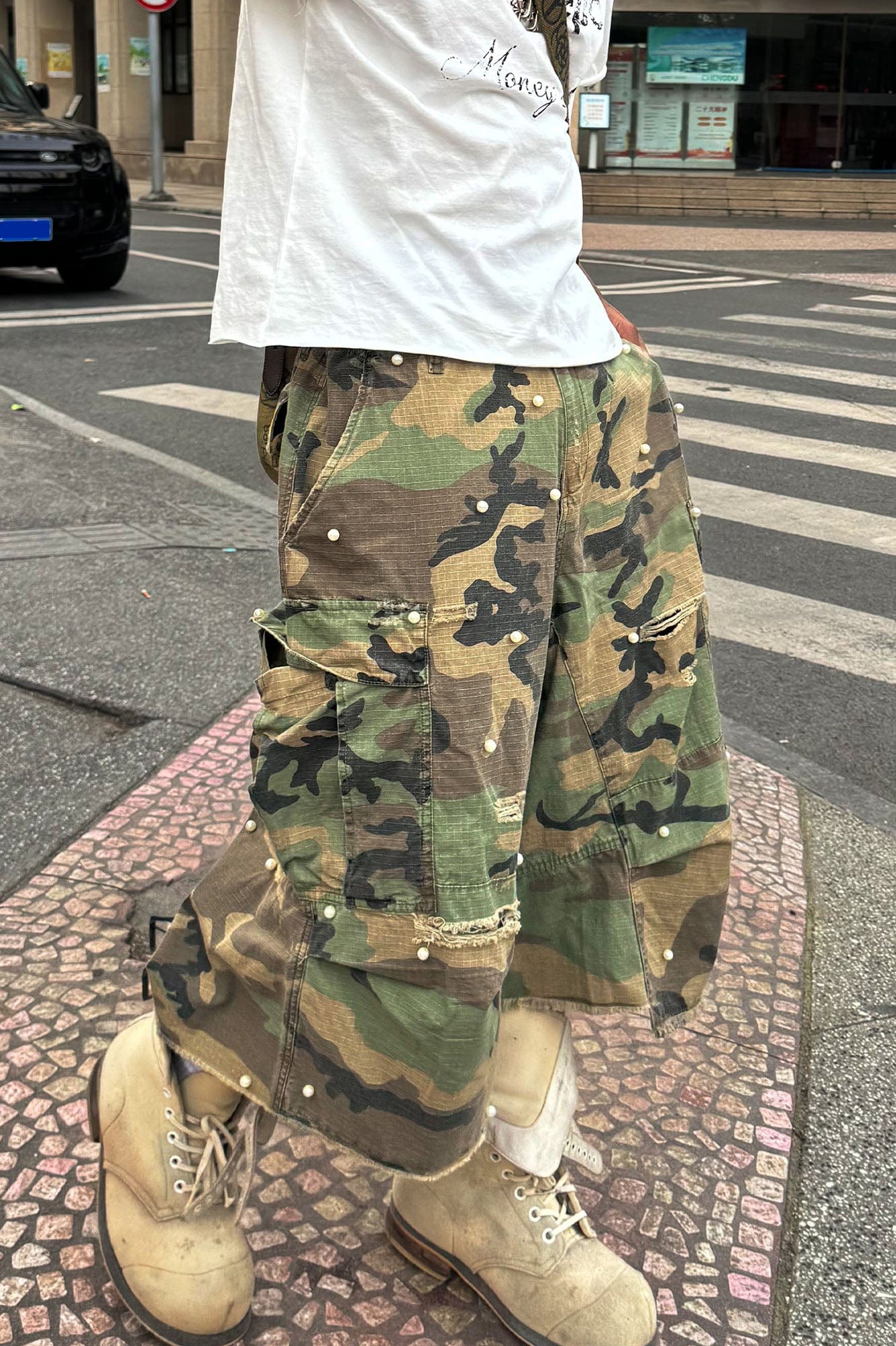 STEEPC Camo Pearl Multi-Pocket Rippled Shorts