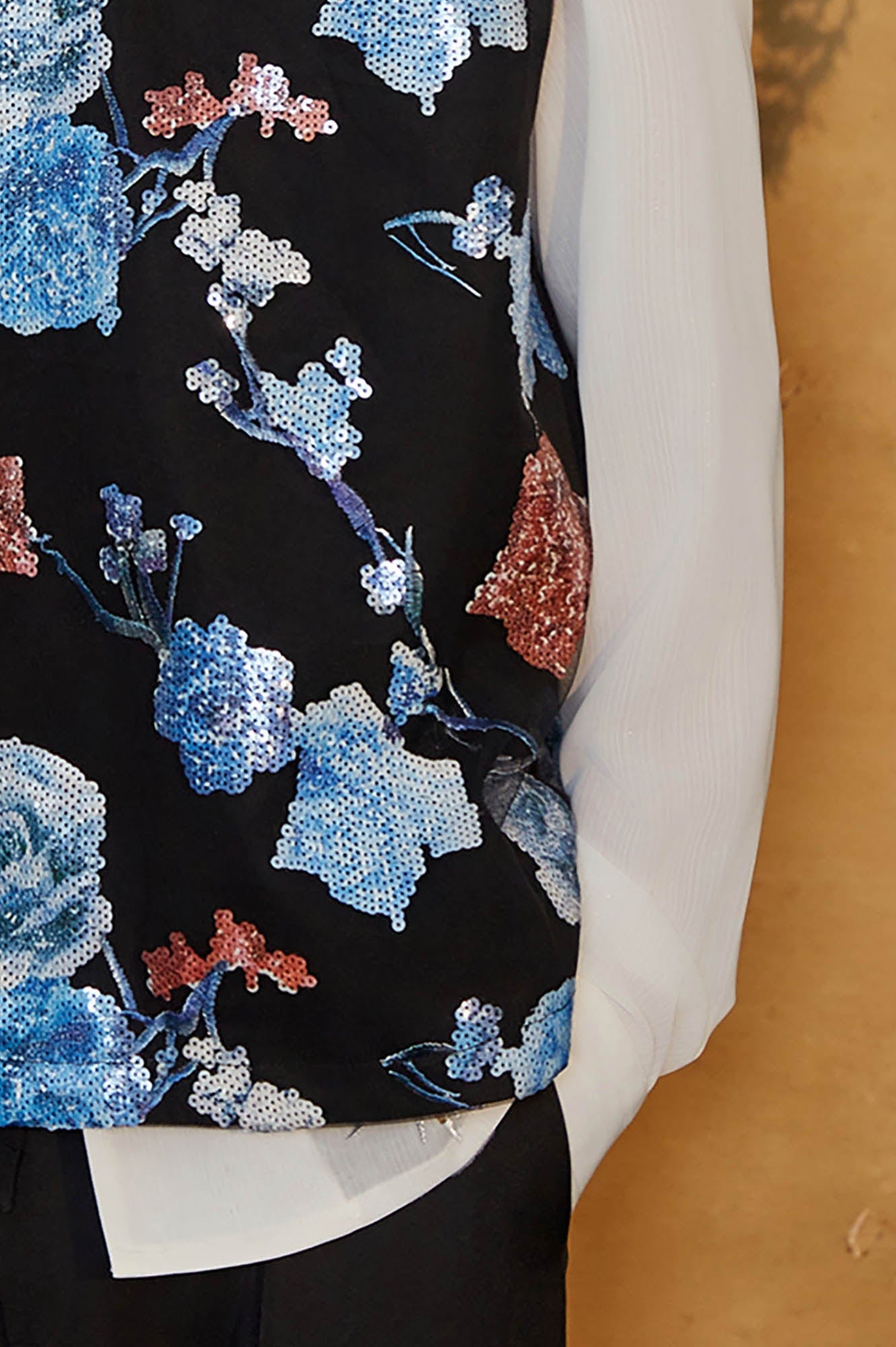 JIECHI Sequin Floral Embroidered Mandarin Collar Vest