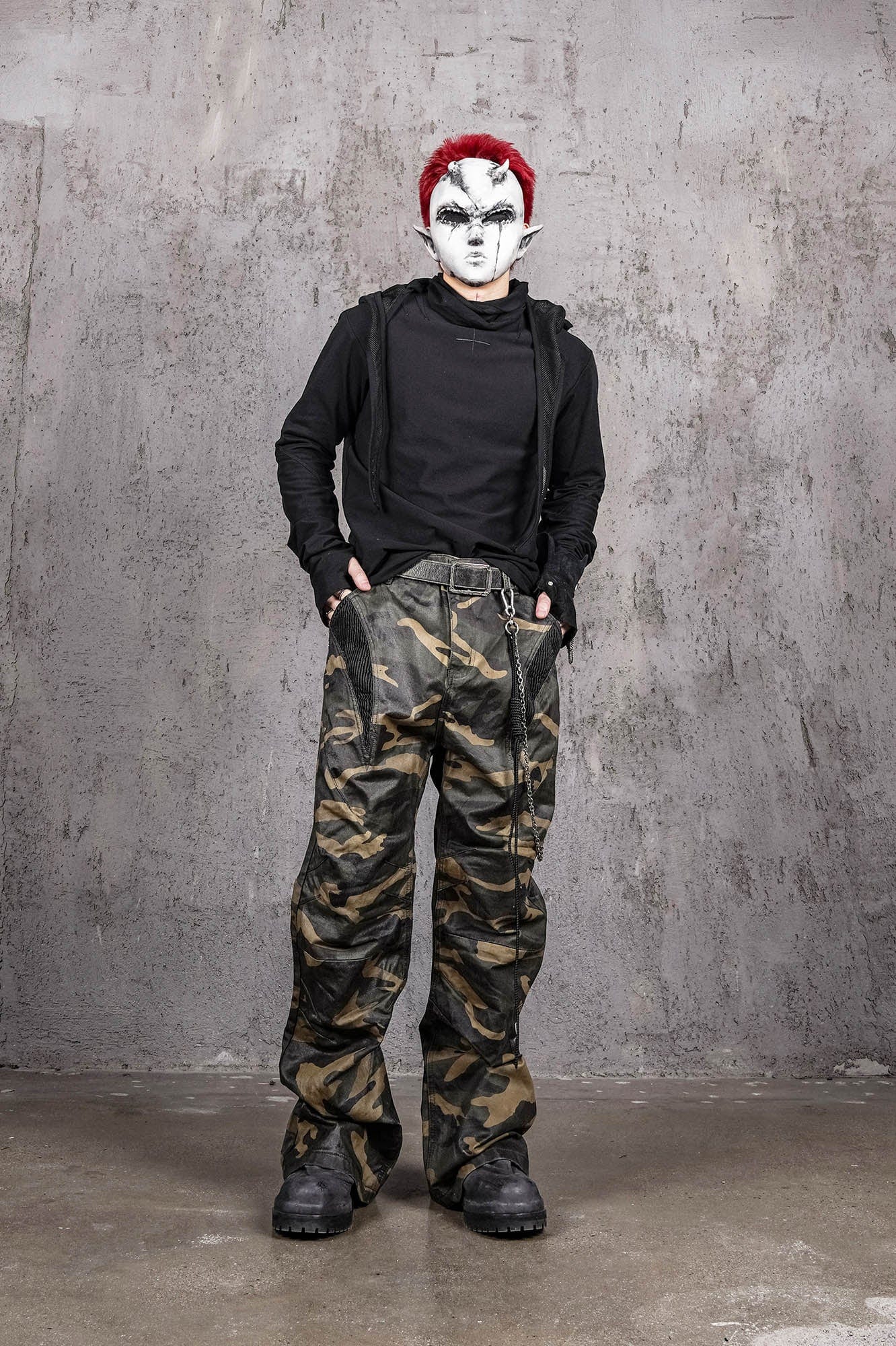UNDERWATER Camo Deconstructed Fang-Paneled Pants