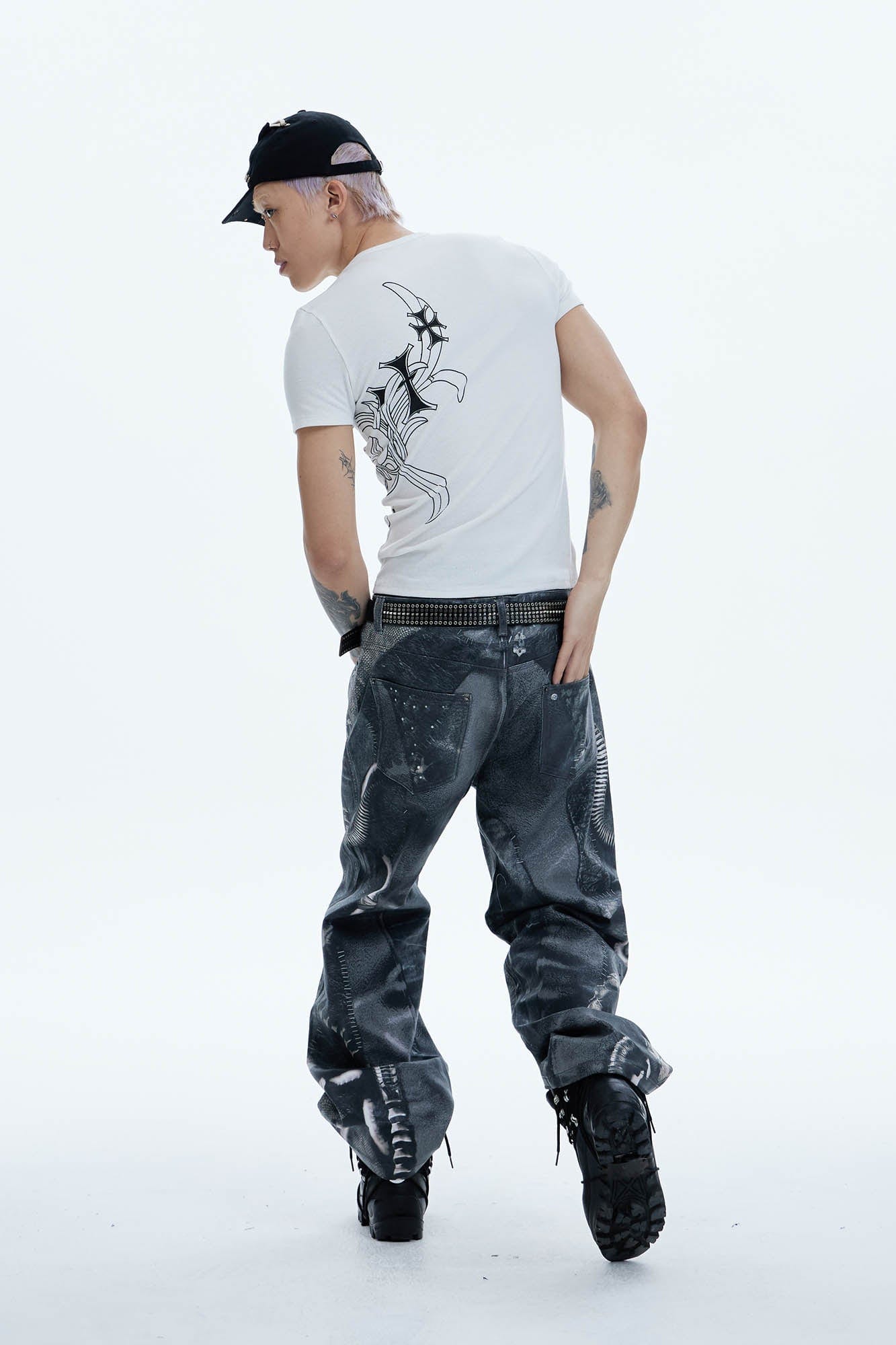 DND4DES Industrial Pipe Lace-Up Graphic Baggy Jeans