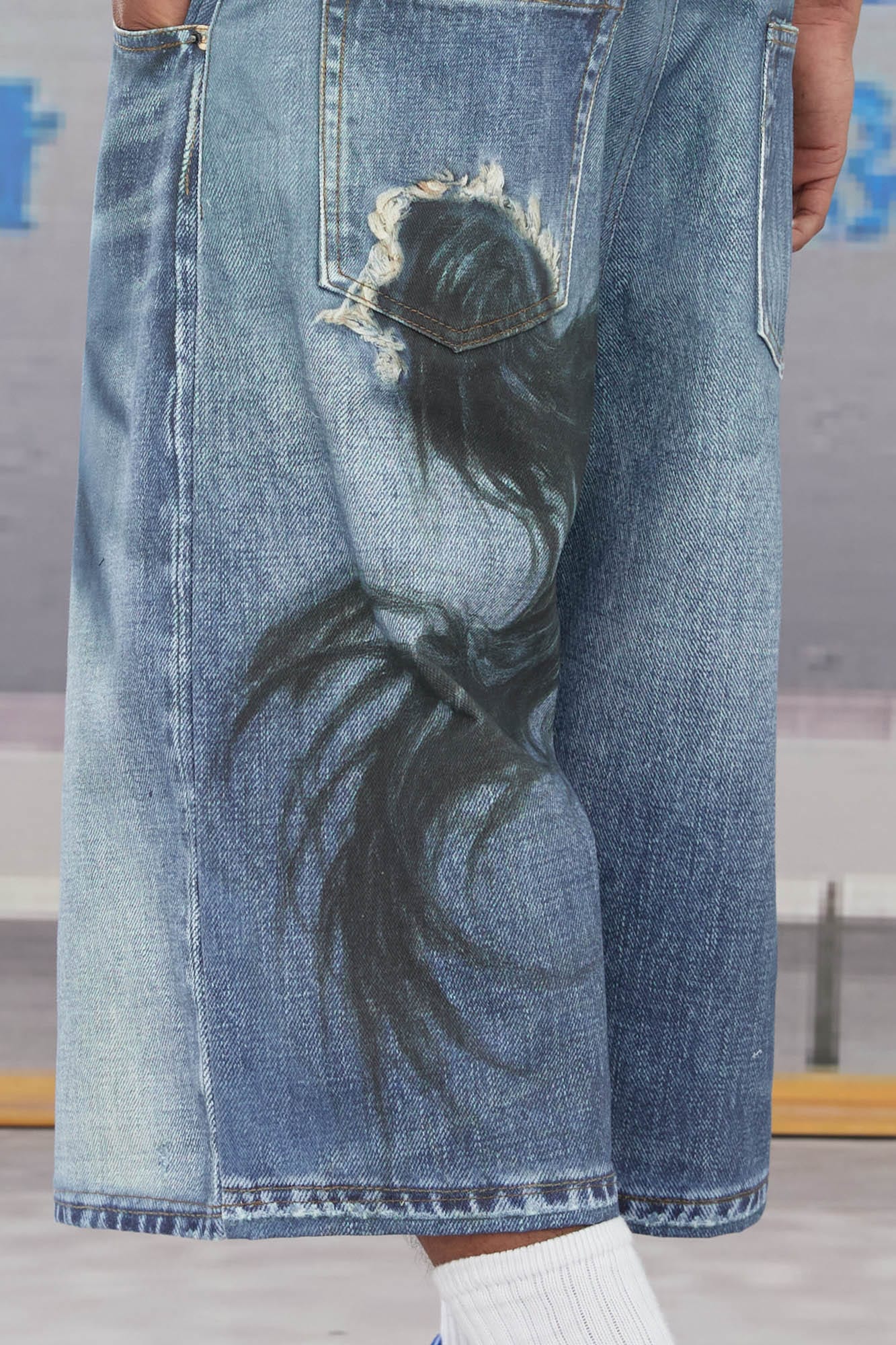 DND4DES Horse Graphics Washed Bermuda Denim Shorts