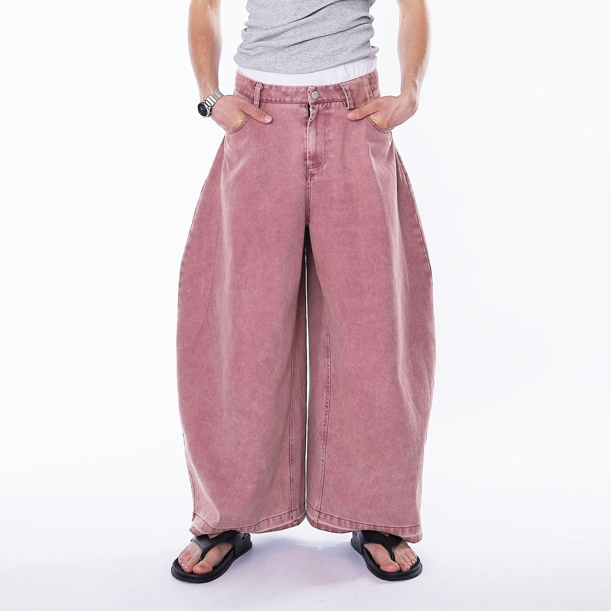 ASSEEN Washed Balloon Oversized Jeans