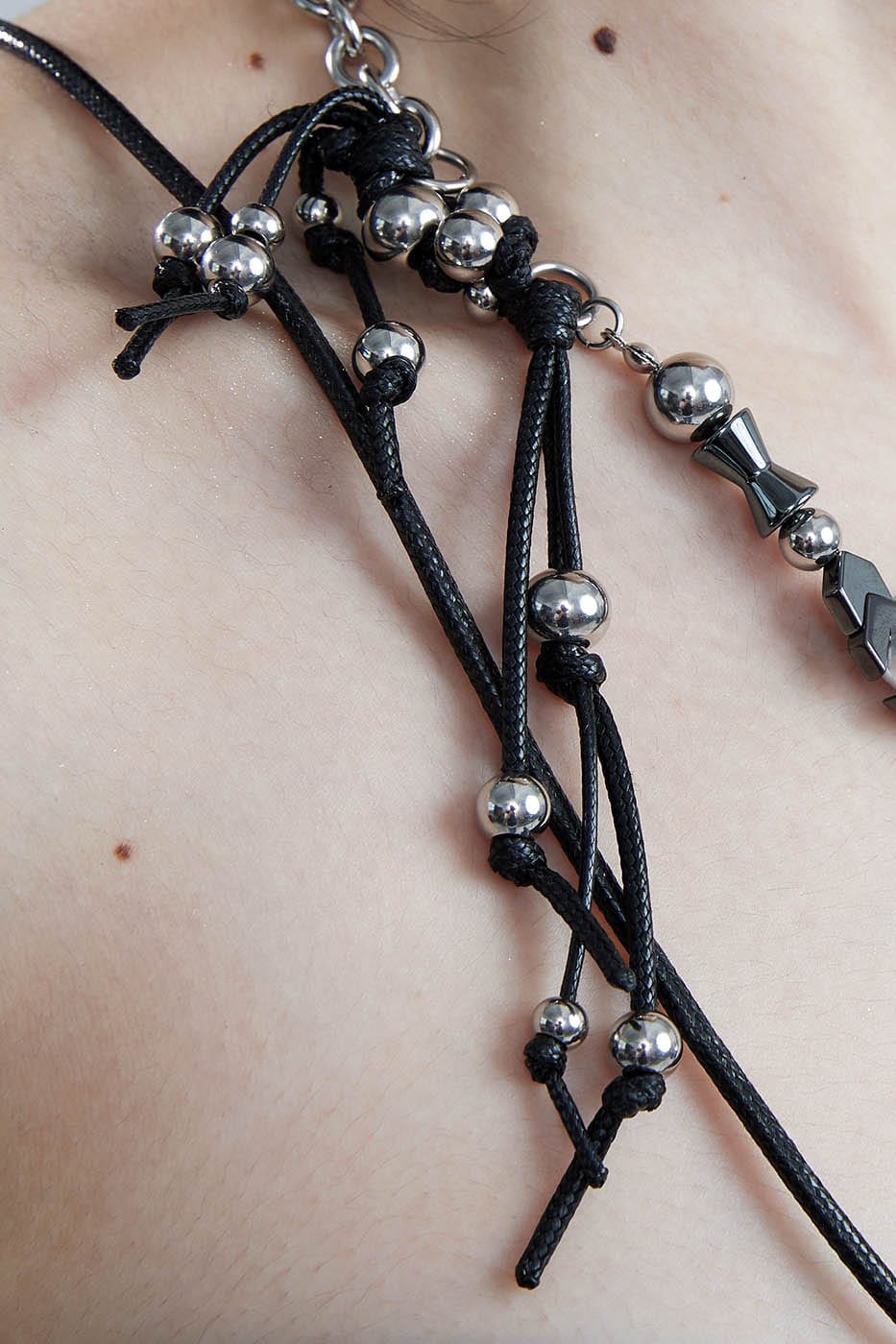 ILLUSORY Mechanical Pentagram Beaded Necklace