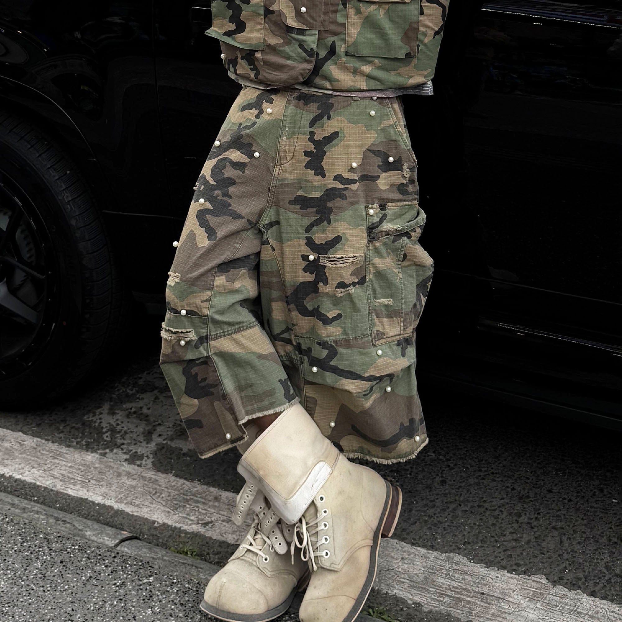 STEEPC Camo Pearl Multi-Pocket Rippled Shorts