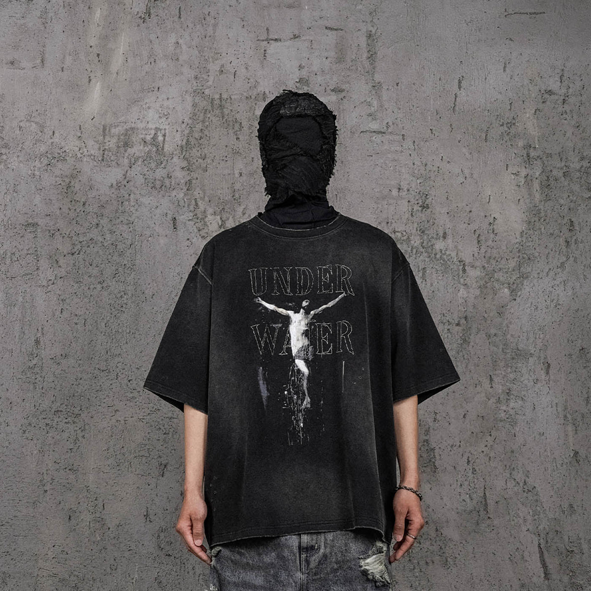 UNDERWATER Distressed Jesus T-Shirt
