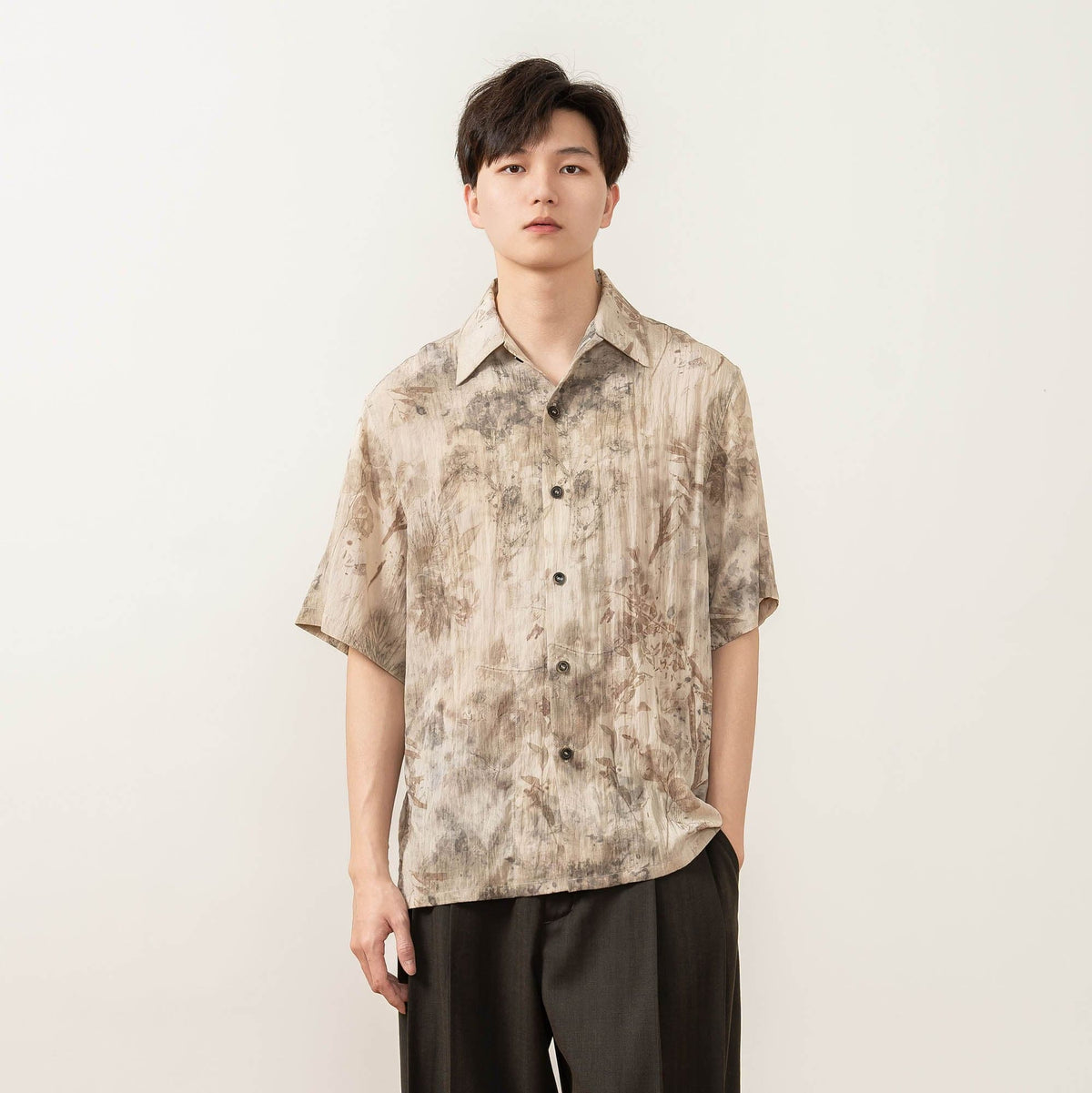 MOITIEDEPETALE Wrinkled Tie-Dyed Botanical Half Shirt