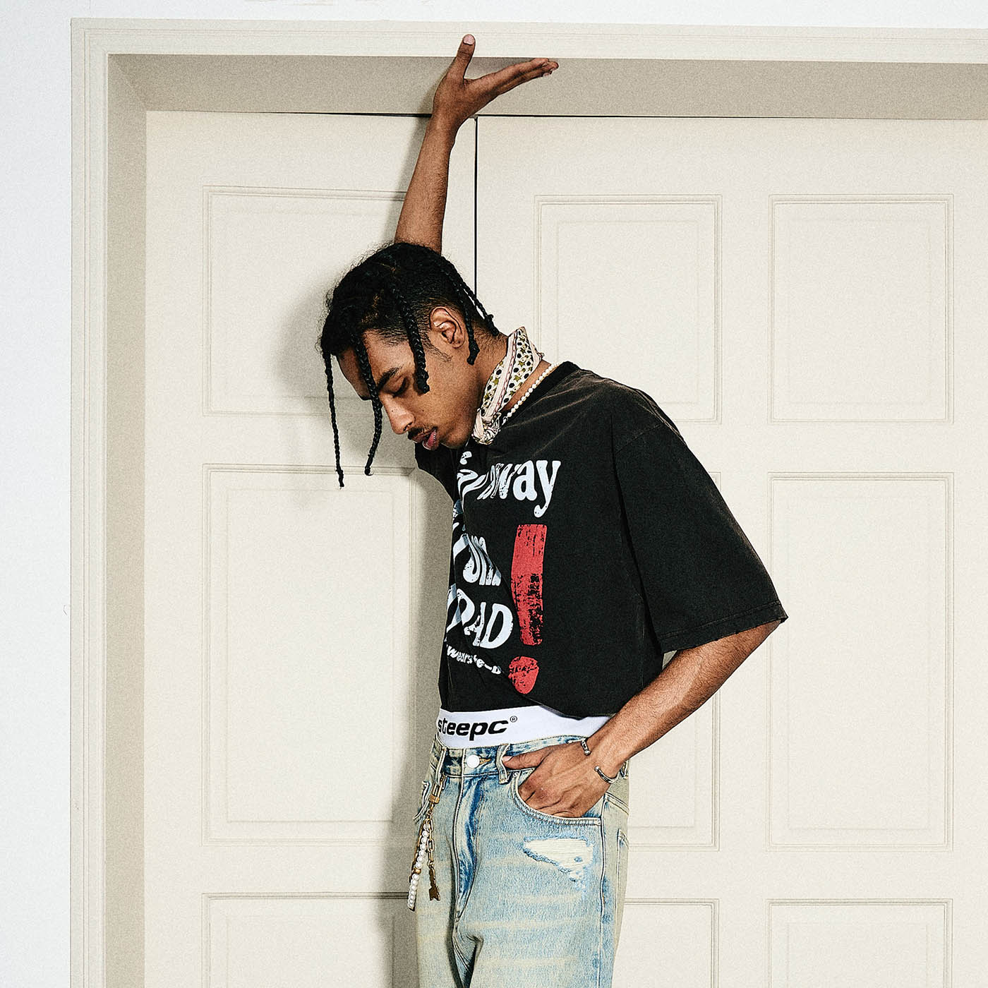 STEEPC Distressed Slogan Full-Print T-Shirt