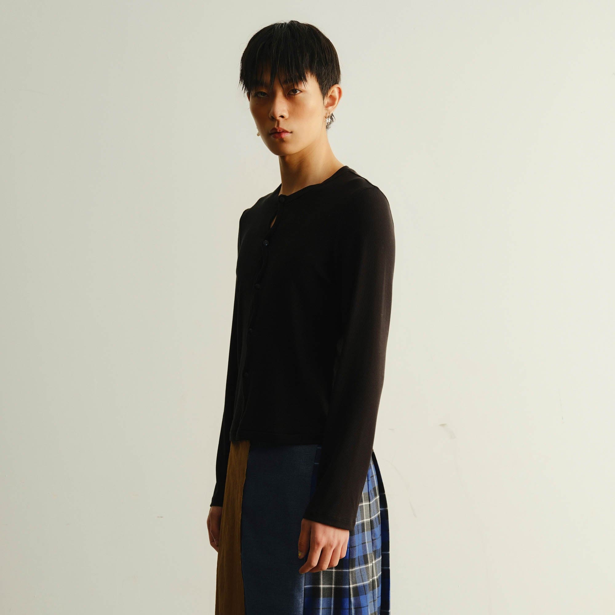 KADAKADA Cut-Out Loop Button Fitted Cardigan