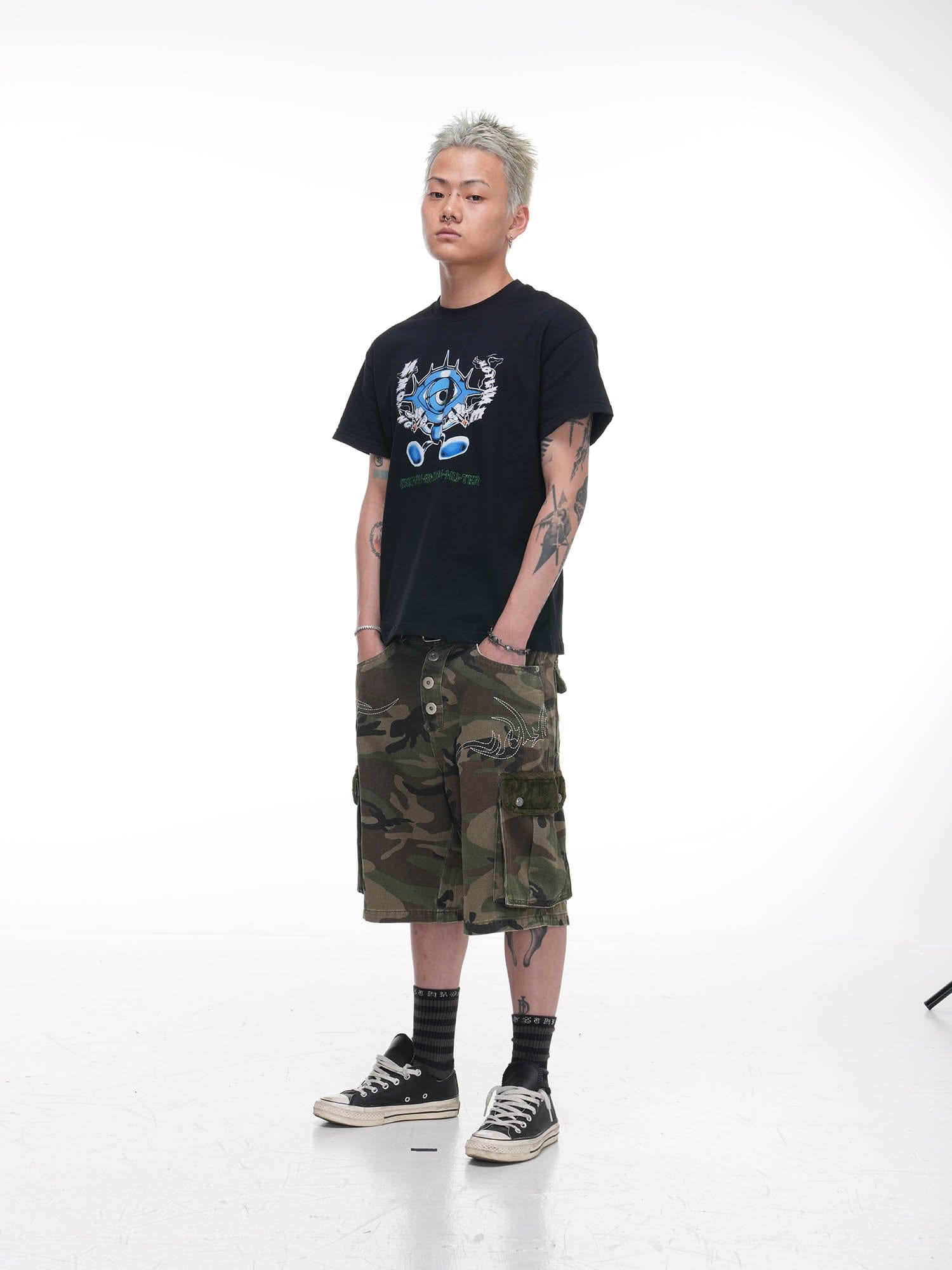 PHANTOMHUNTER Multi-Pocket Spliced Embroidered Camo Shorts