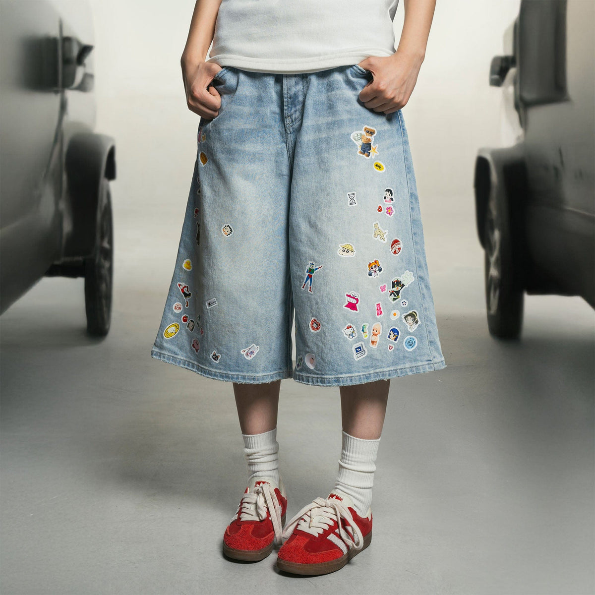 MAKEMORE Anime Sticker Washed Denim Shorts