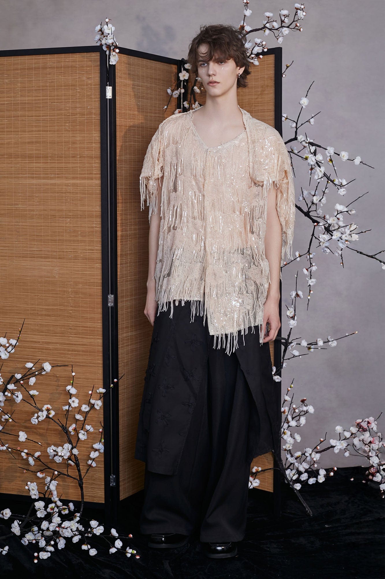 JIECHI Asymmetrical Bow Embroidery Slit Skort