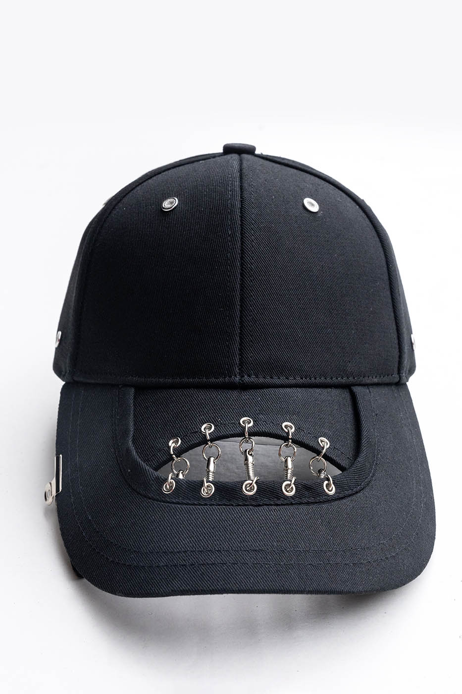 INSIDE OUT Chained Cut-Out Cap