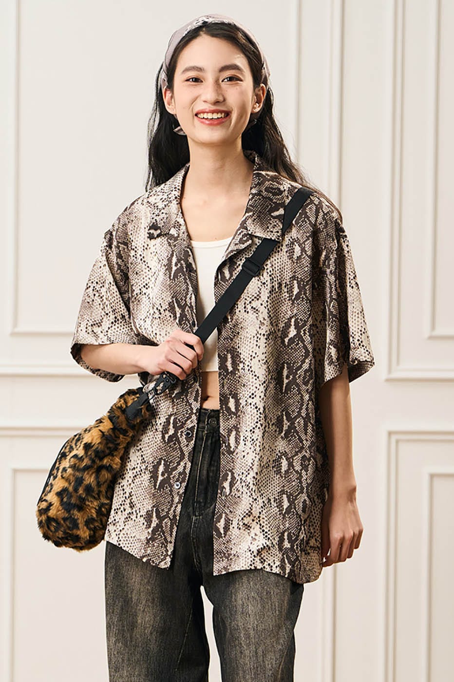 EPIC POETRY Dark Serpentine Half Shirt