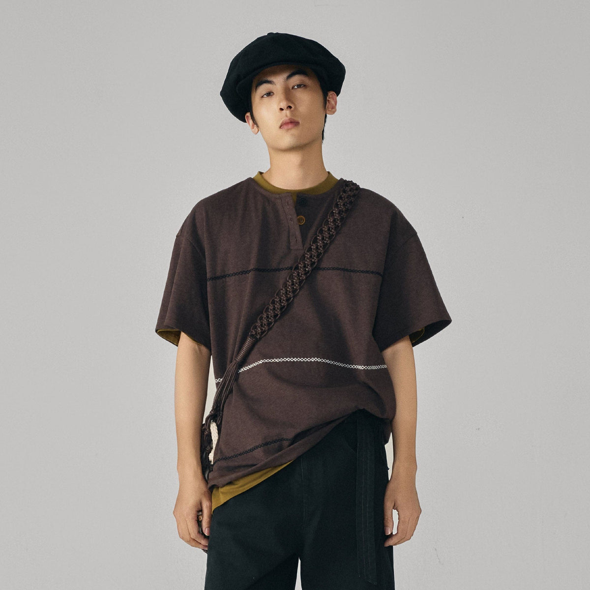 GONGHE REPUB Retro Chain Embroidered Henley T-Shirt